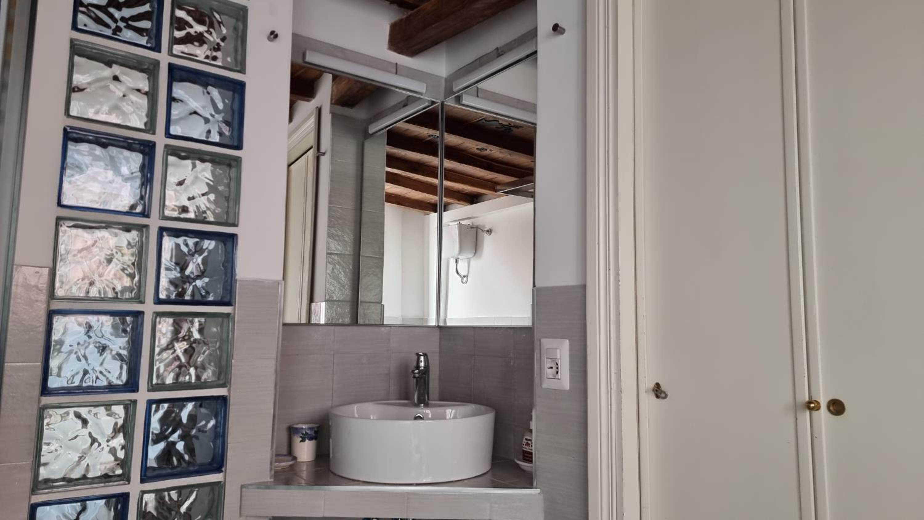 Studio della Pace, Classy & Charming - RENOVATED
