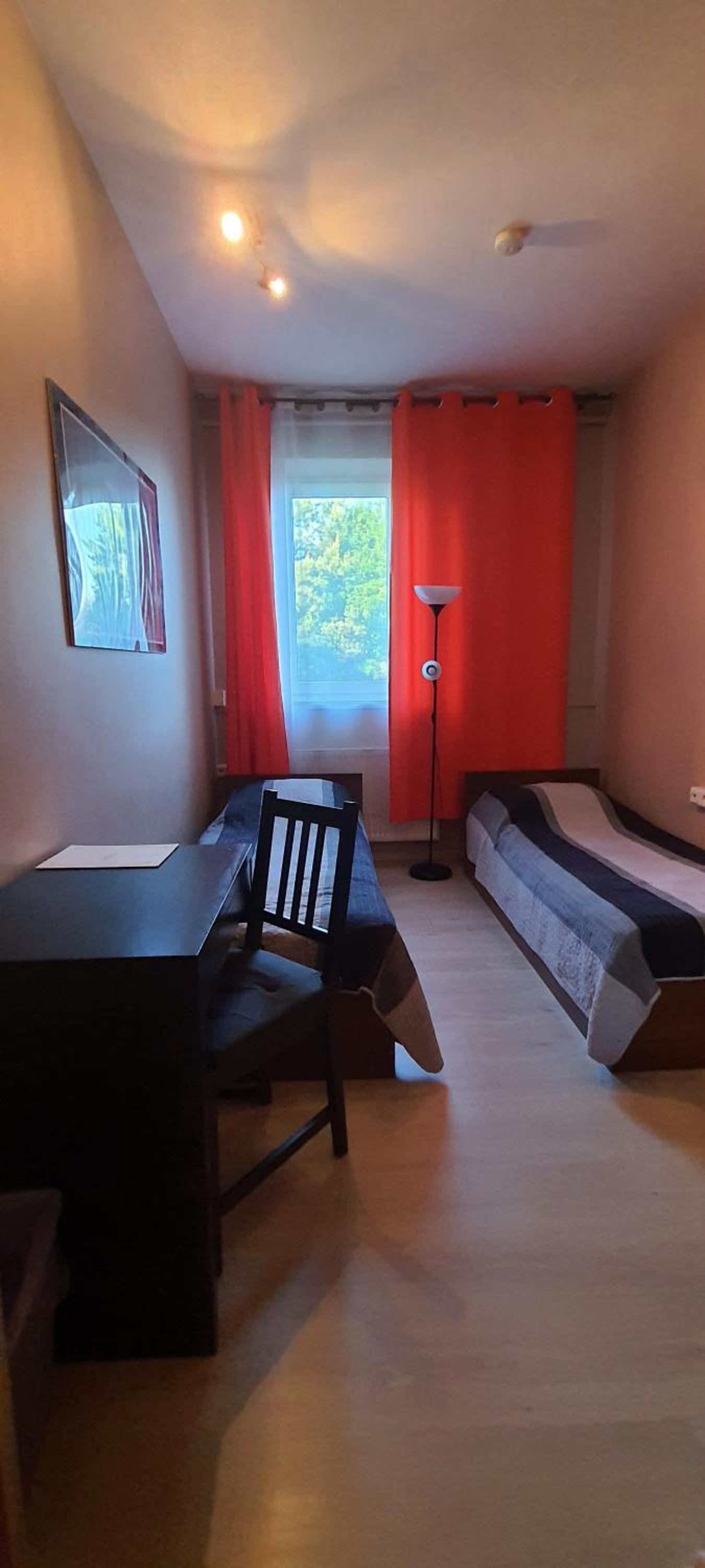 Hostel Zamość - pokoje gościnne - bezpłatny parking view 5