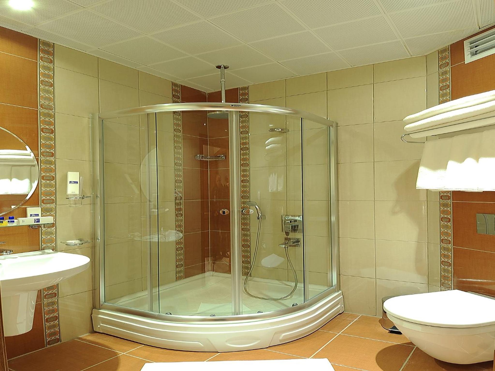 The City Hotel - Image 32