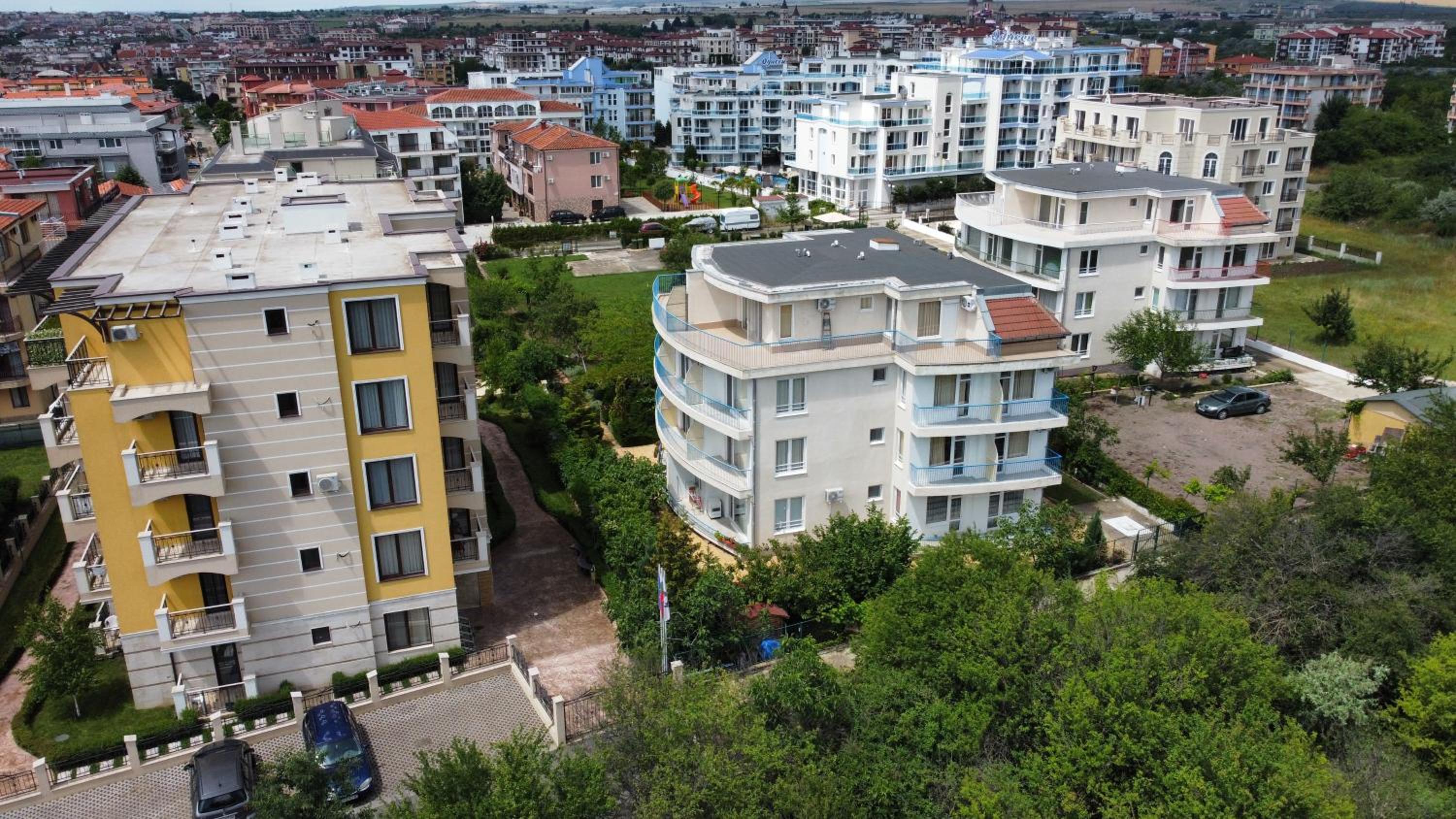 Lilia Guest House