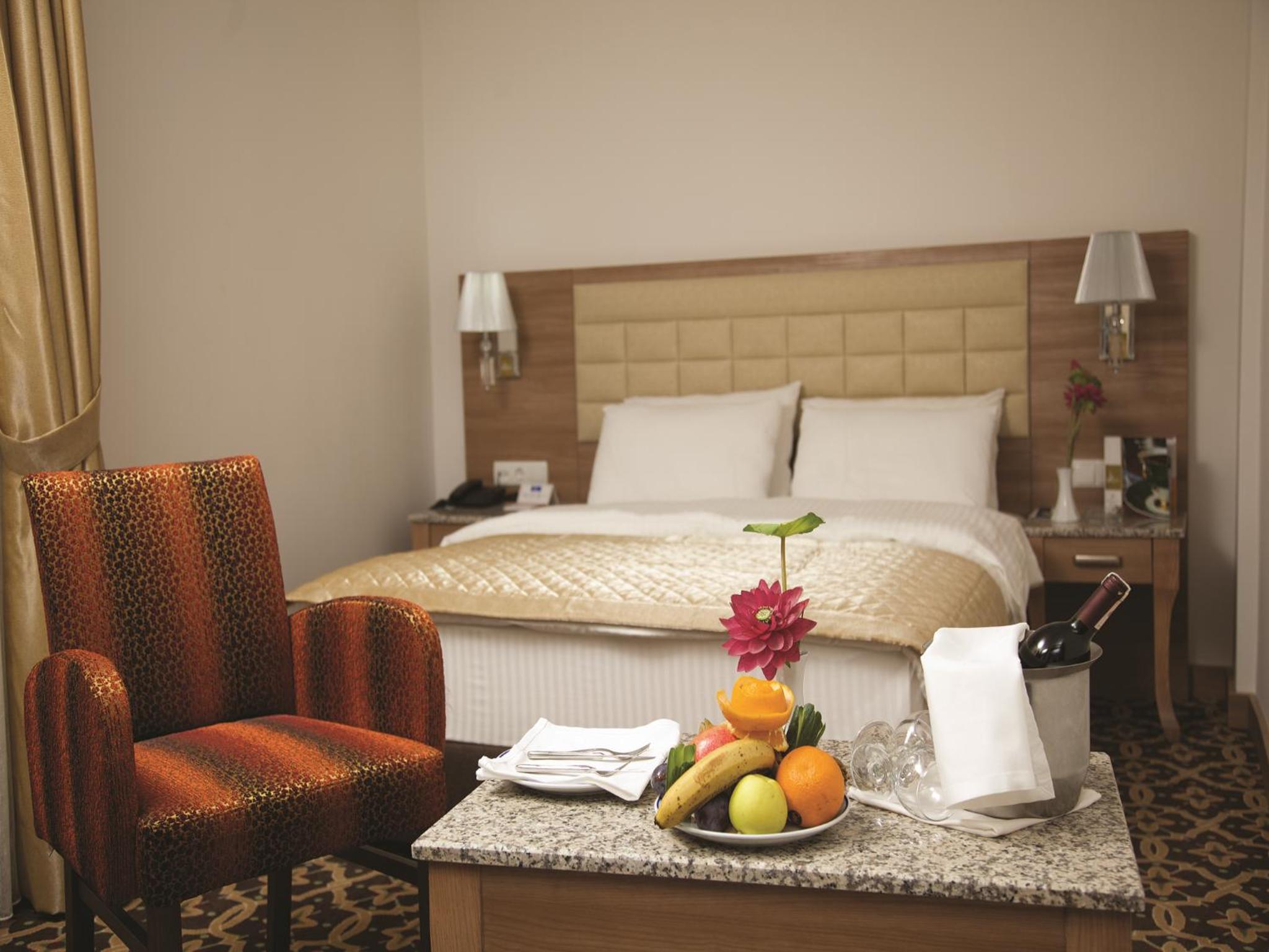 The City Hotel - Image 24