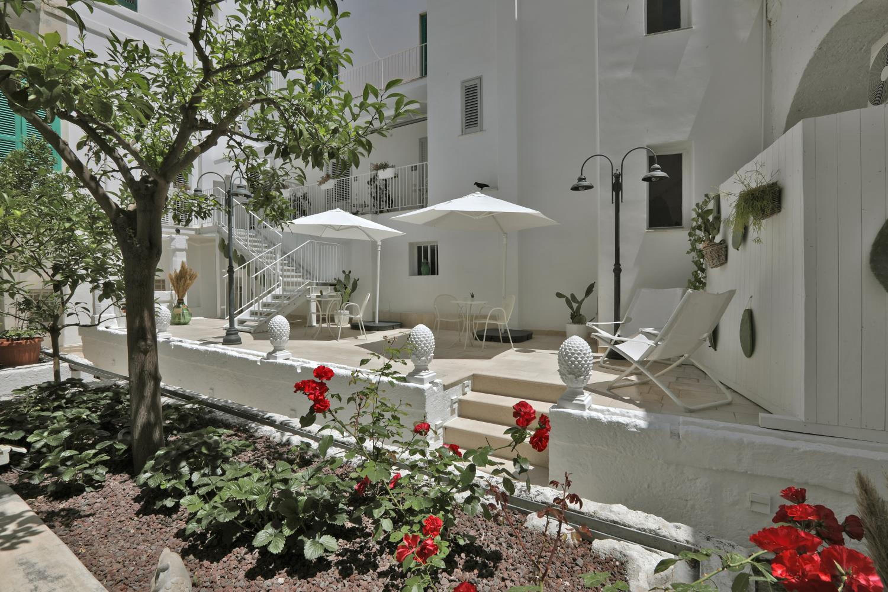 Corte Sant'Angelo en Monopoli — balance & terrace