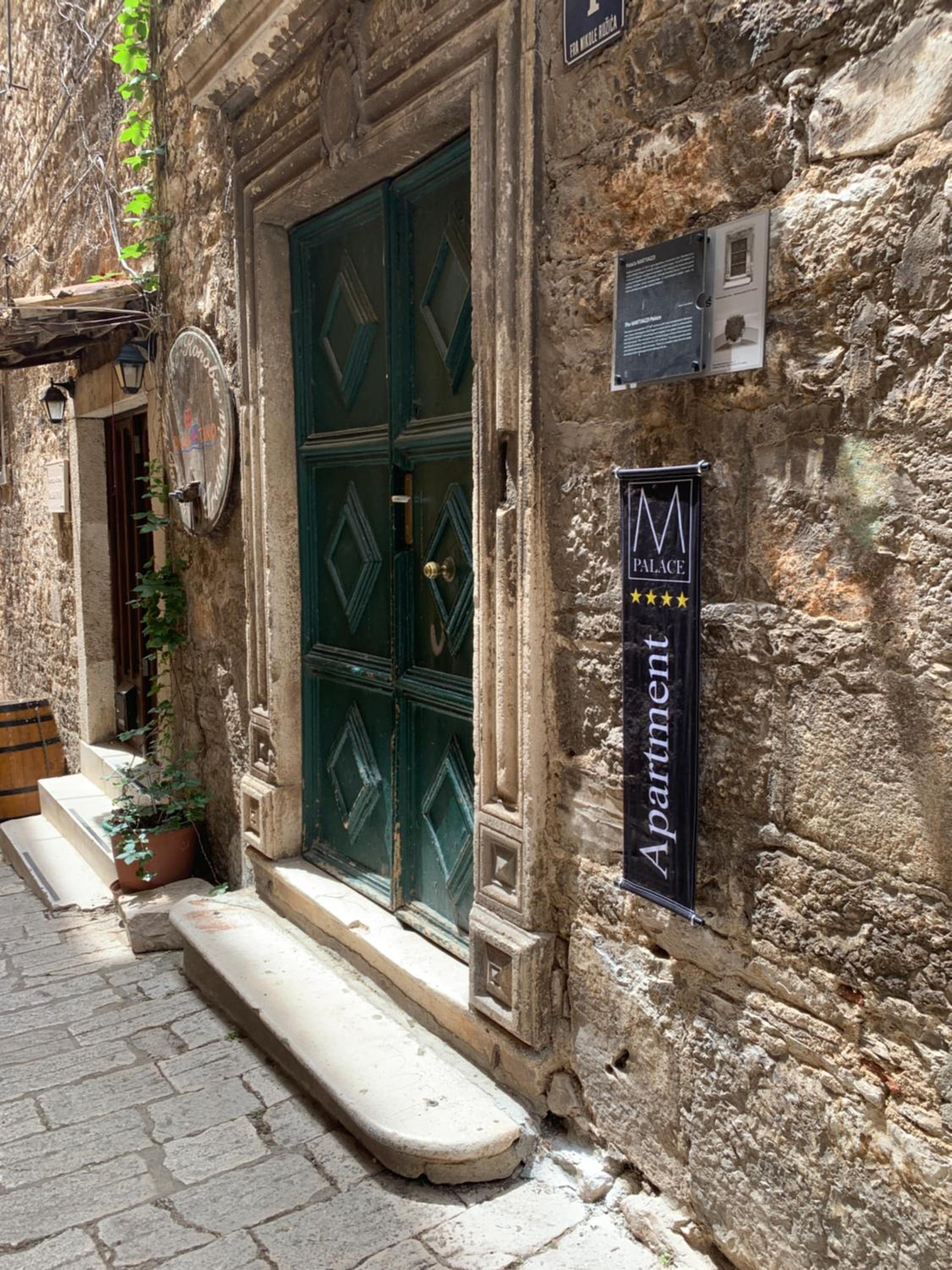 Hotel Palace M - Image 1