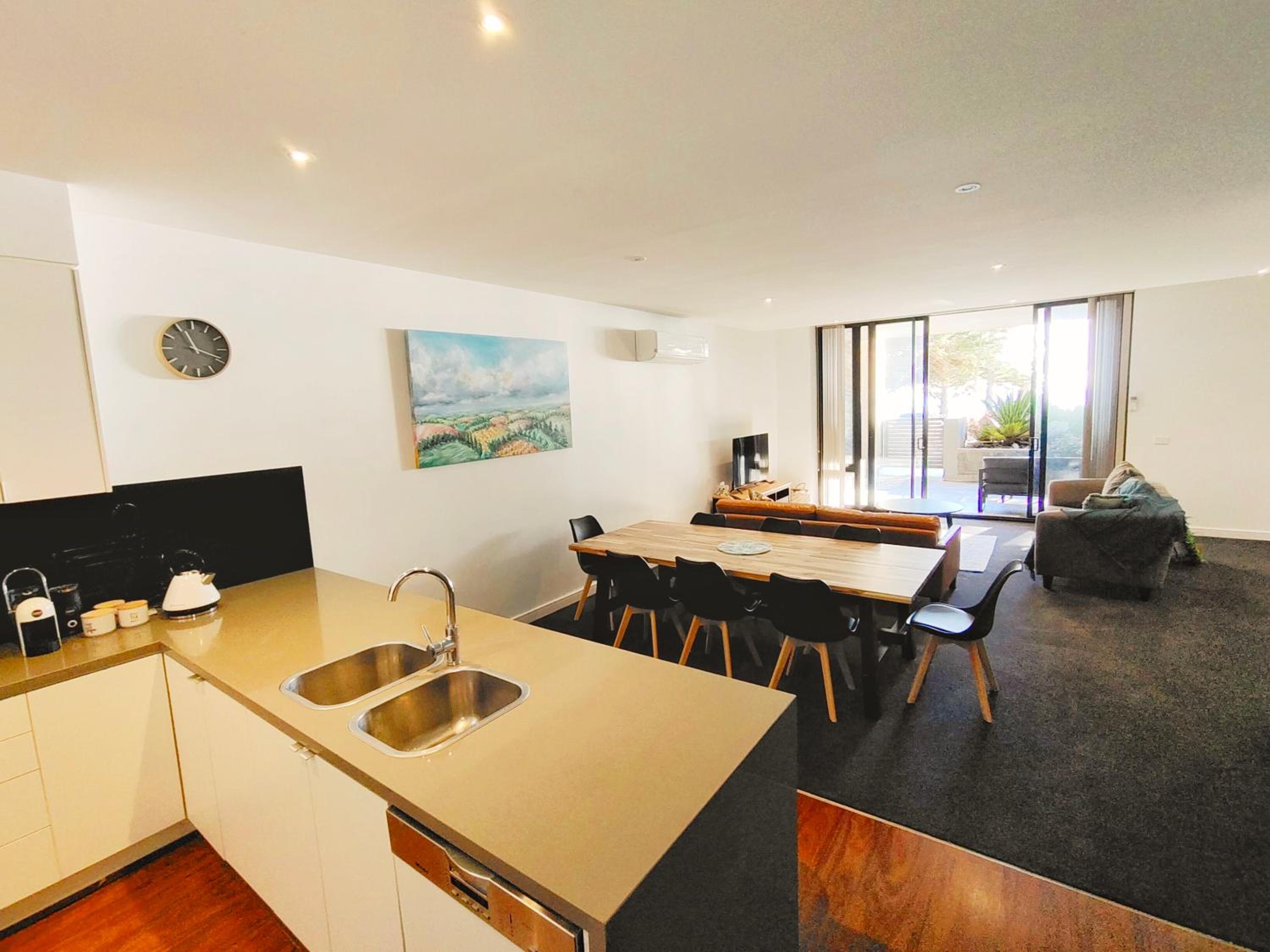 Cowes Vacations - Cscape3 - Property Image 5