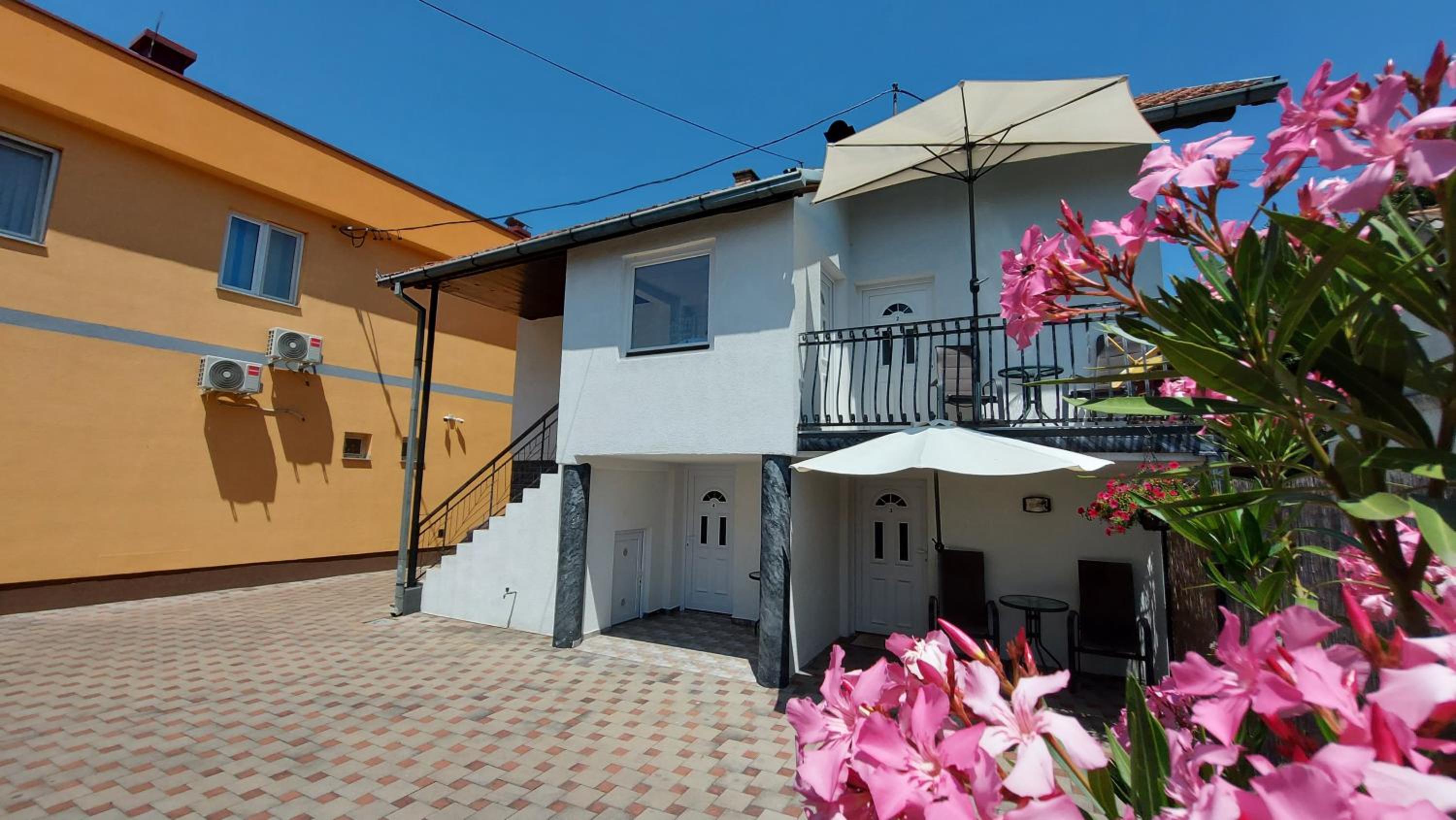 Apartment Kapetanovic