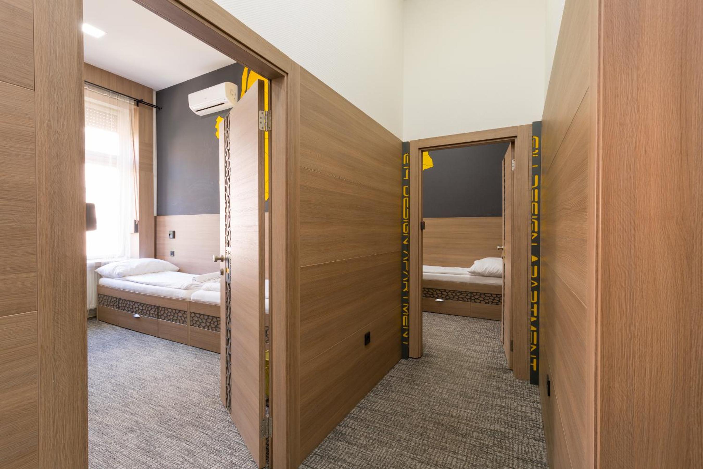 E14 Design Hostel