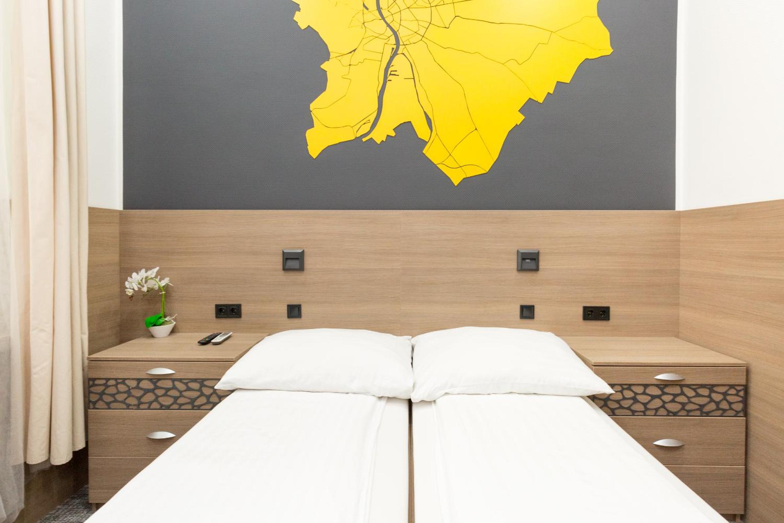 E14 Design Hostel