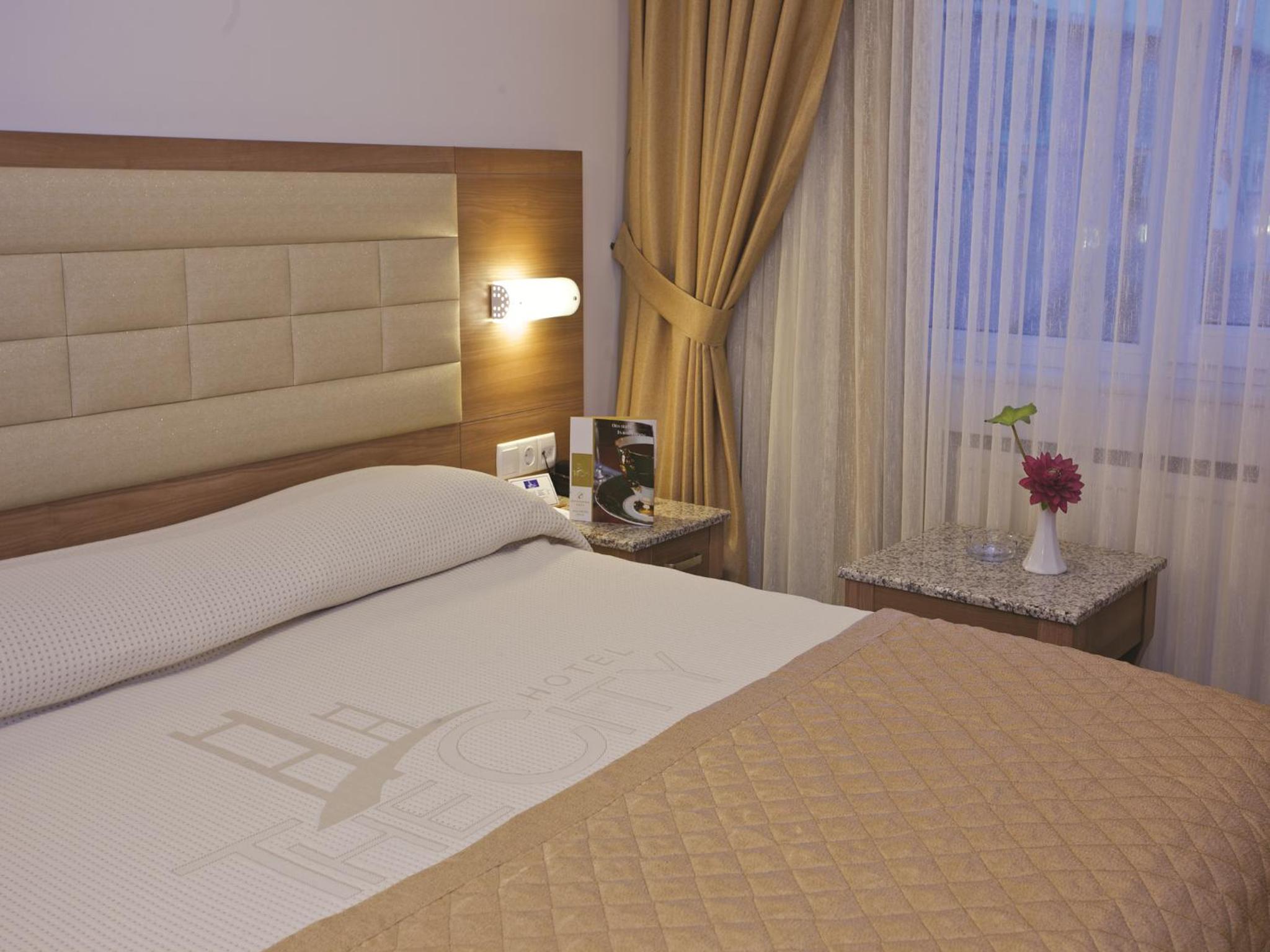 The City Hotel - Image 29