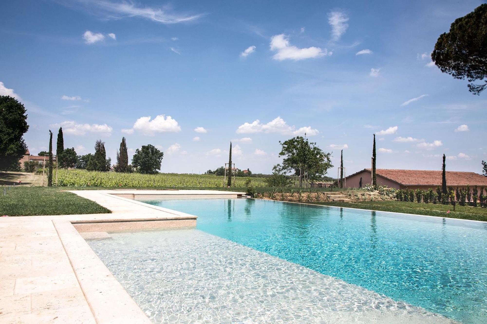 Villa Svetoni Wine Resort view 3