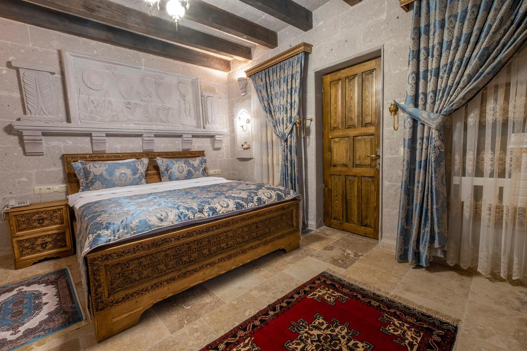 Underground Cave Suites Hotel - Image 93