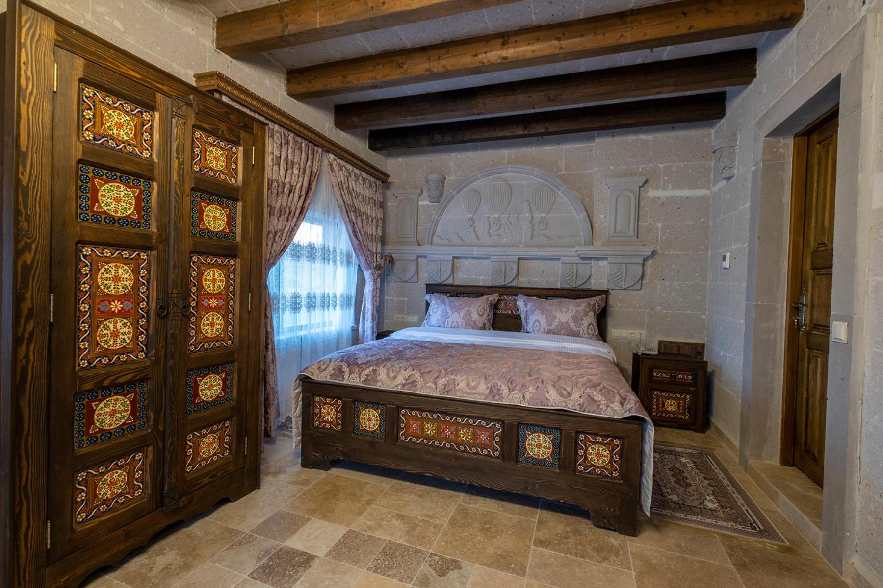 Underground Cave Suites Hotel - Image 25