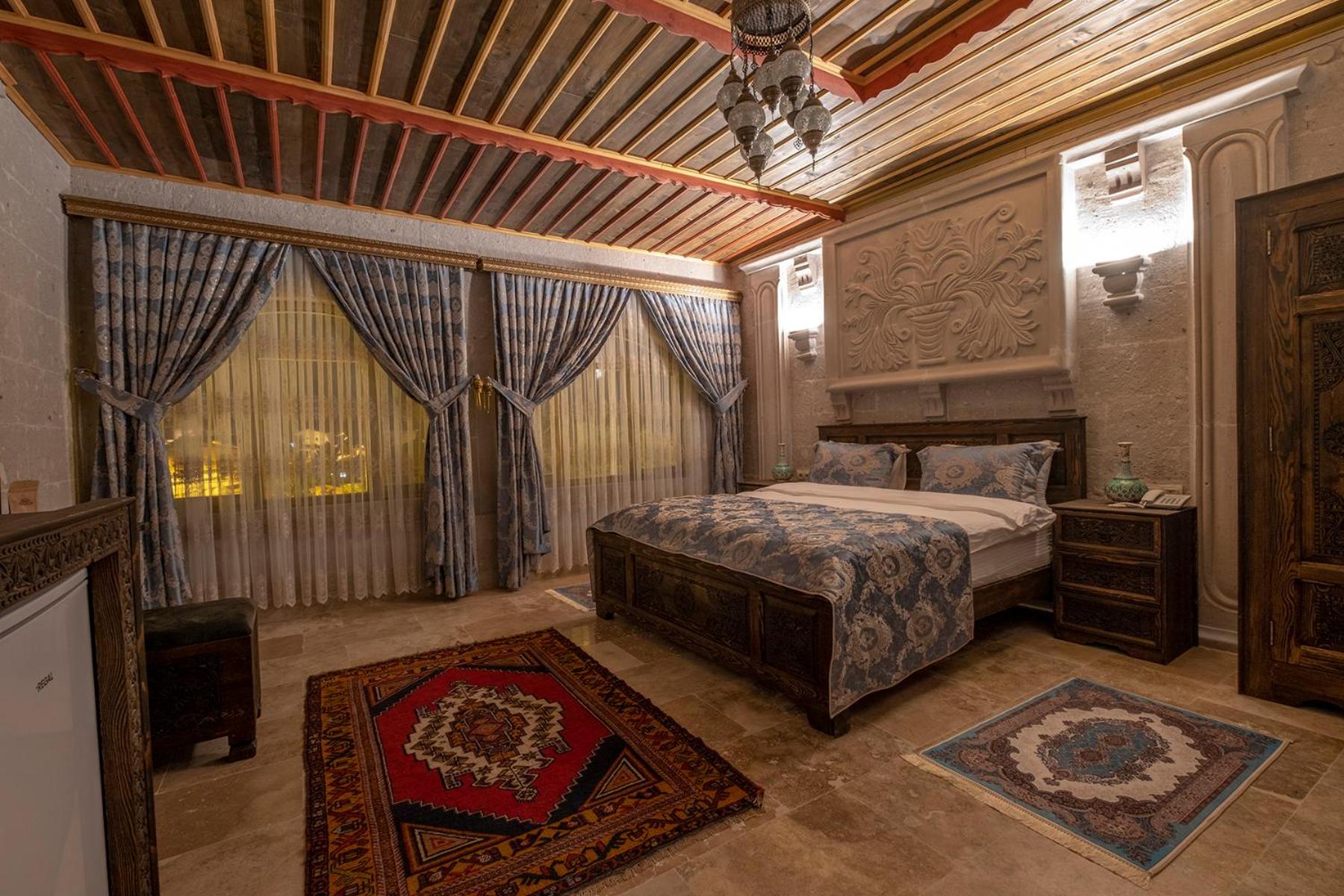 Underground Cave Suites Hotel - Image 113