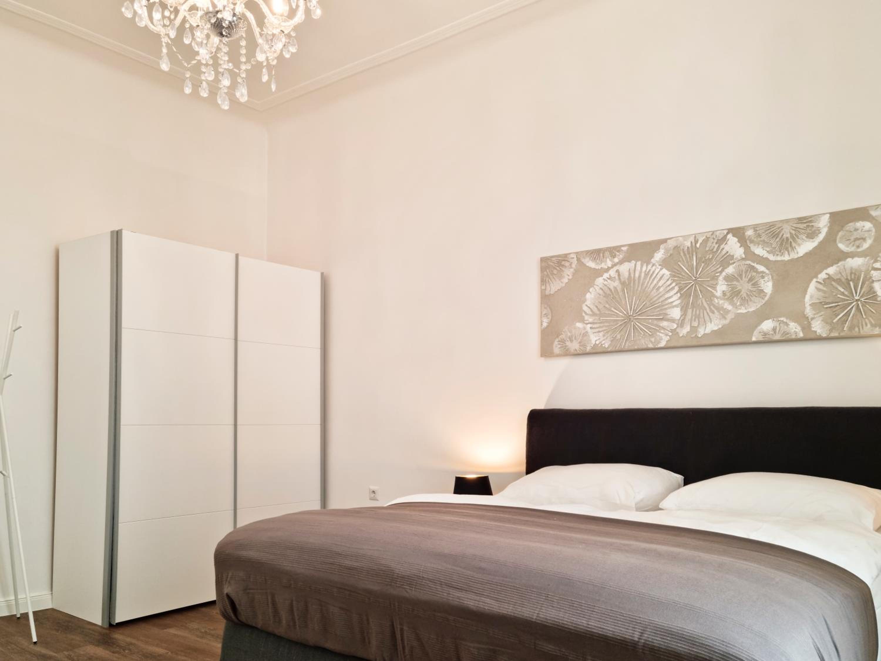 Pension Mozart - Vienna Center, Self Check-in