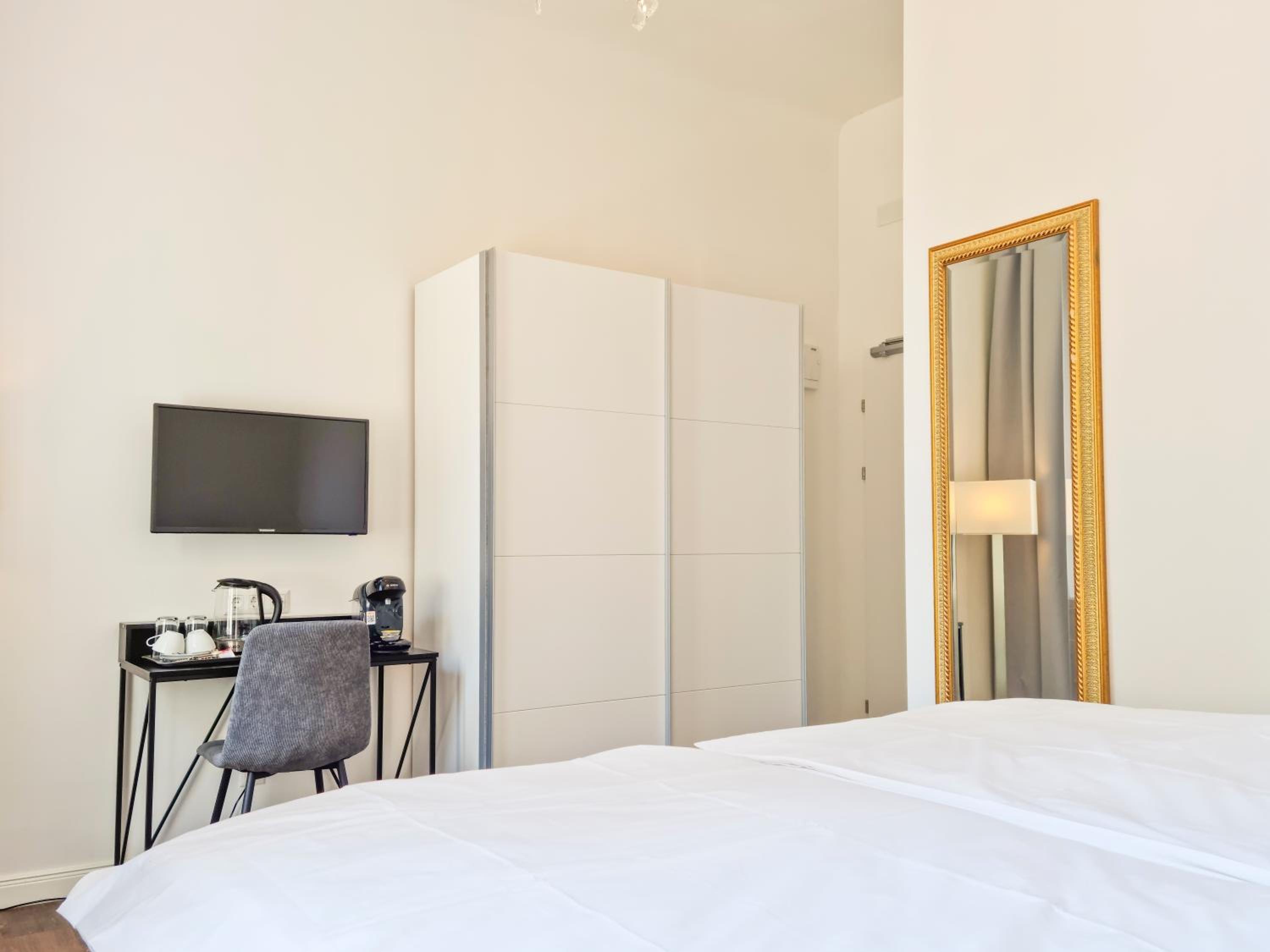 Pension Mozart - Vienna Center, Self Check-in