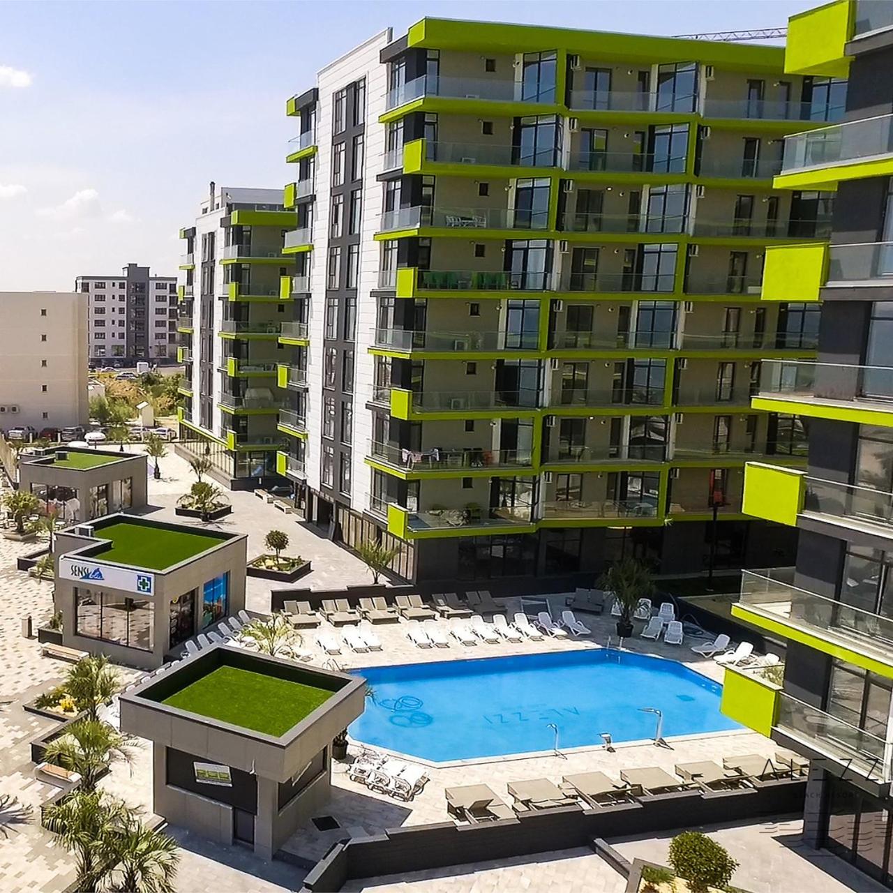 GreenView Alezzi Beach Resort