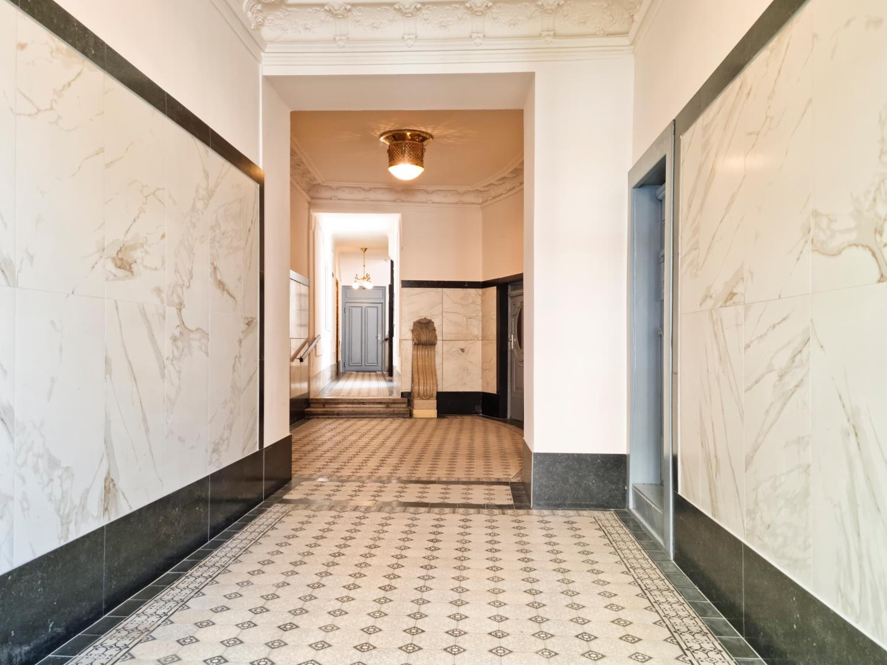Pension Mozart - Vienna Center, Self Check-in