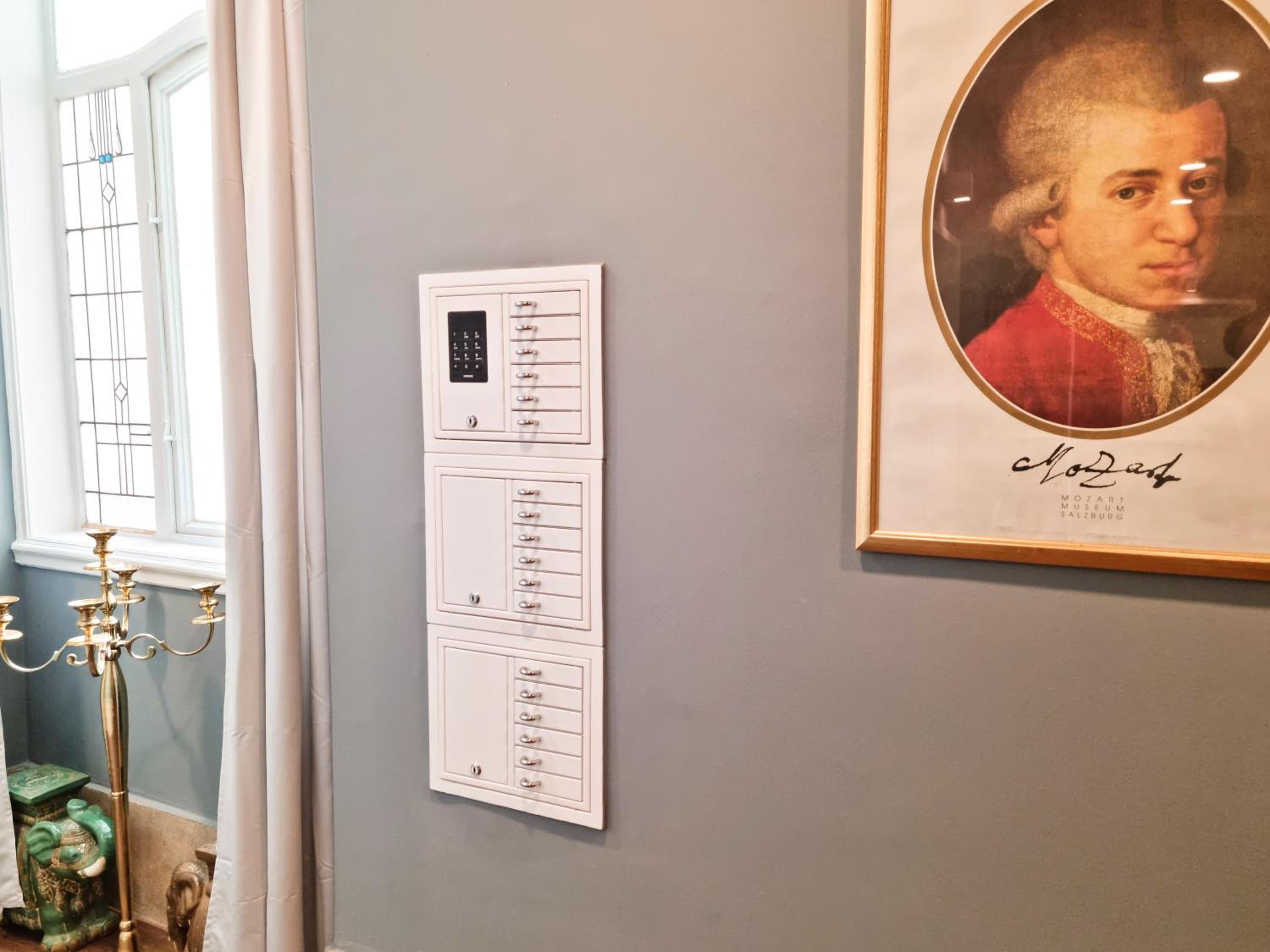 Pension Mozart - Vienna Center, Self Check-in