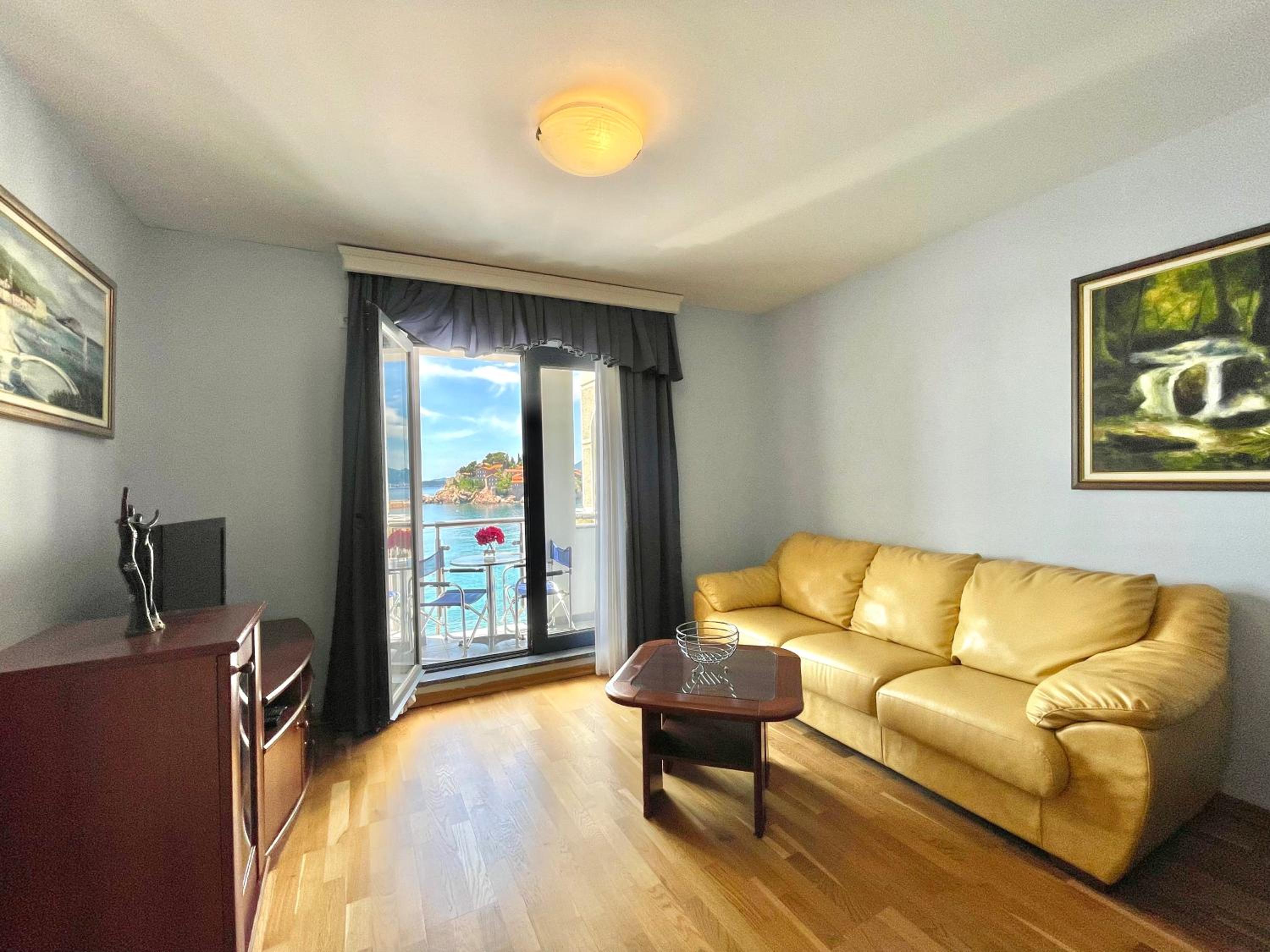 Plava Vila Beach Apartments Sveti Stefan photo 4