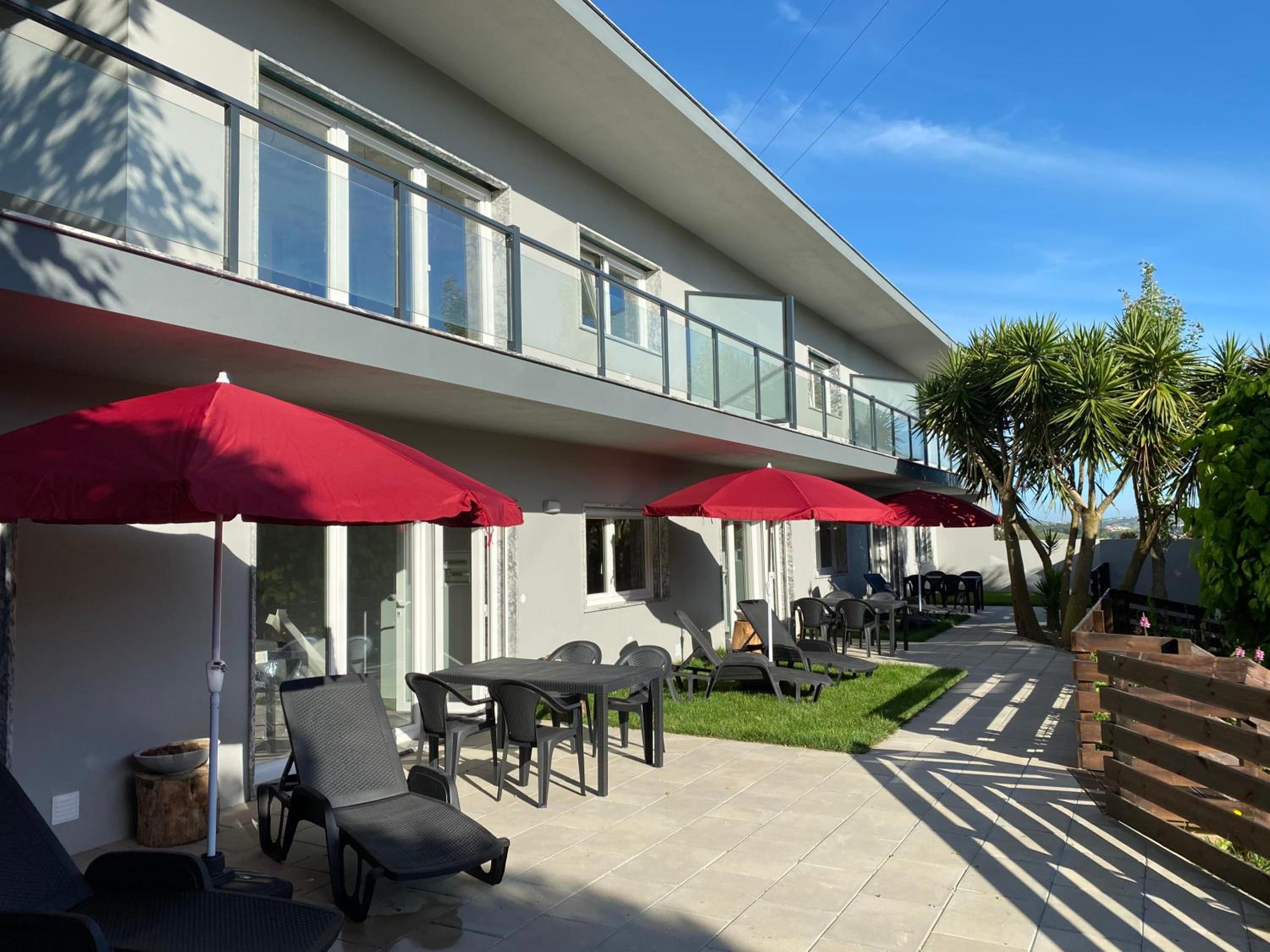 Da Silva Surf Lodge One view 3
