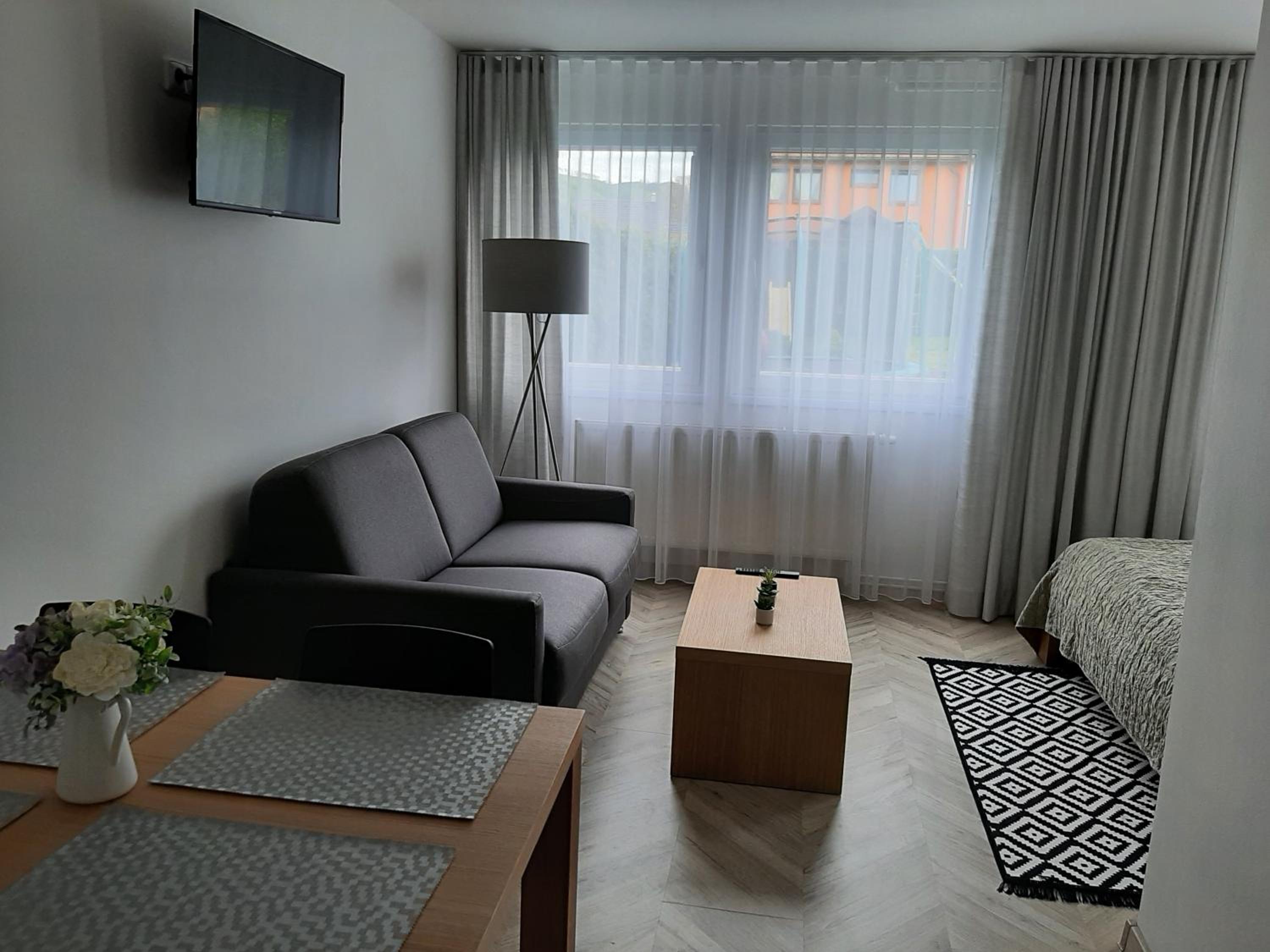 Gray House Apartmán