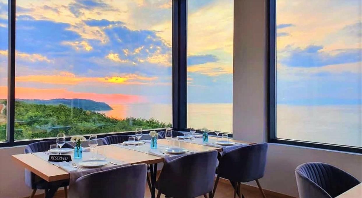 Duplex Seaview Condo