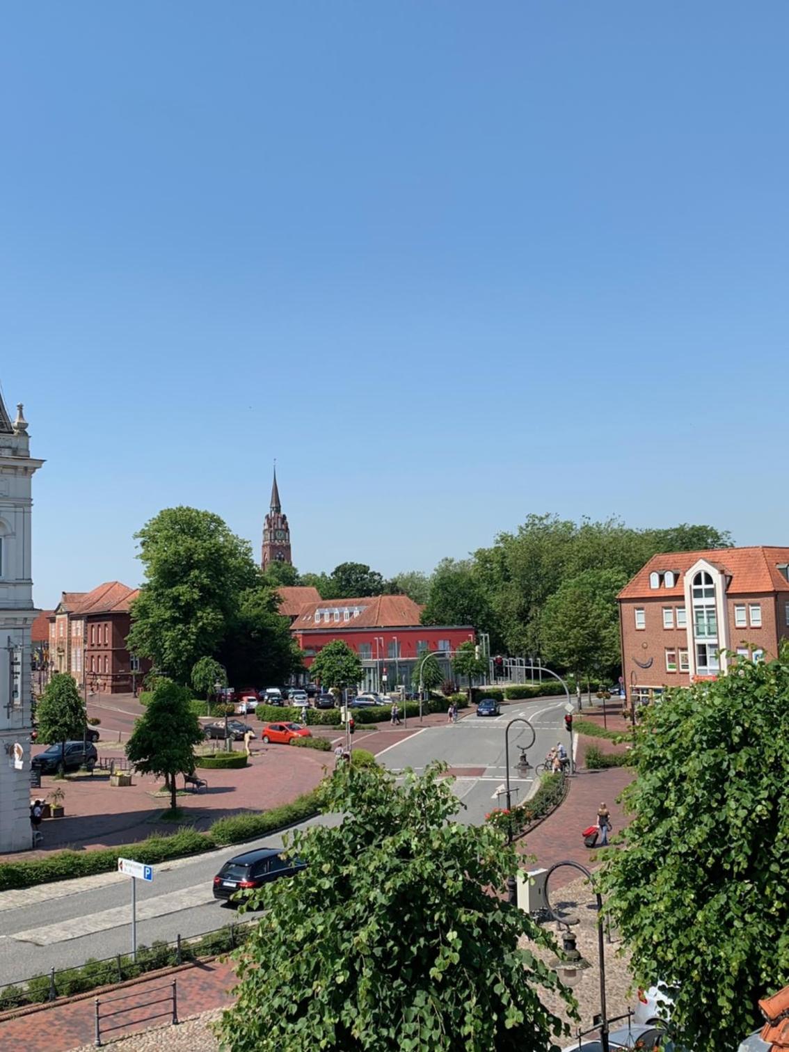 Schloss Blick Bredendiek en Jever — other
