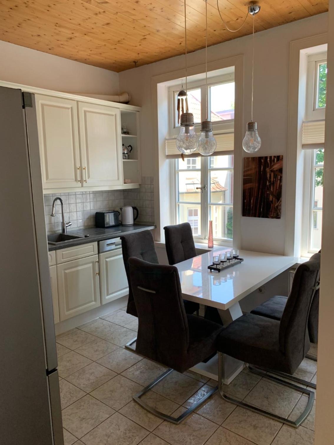 Schloss Blick Bredendiek en Jever — kitchen