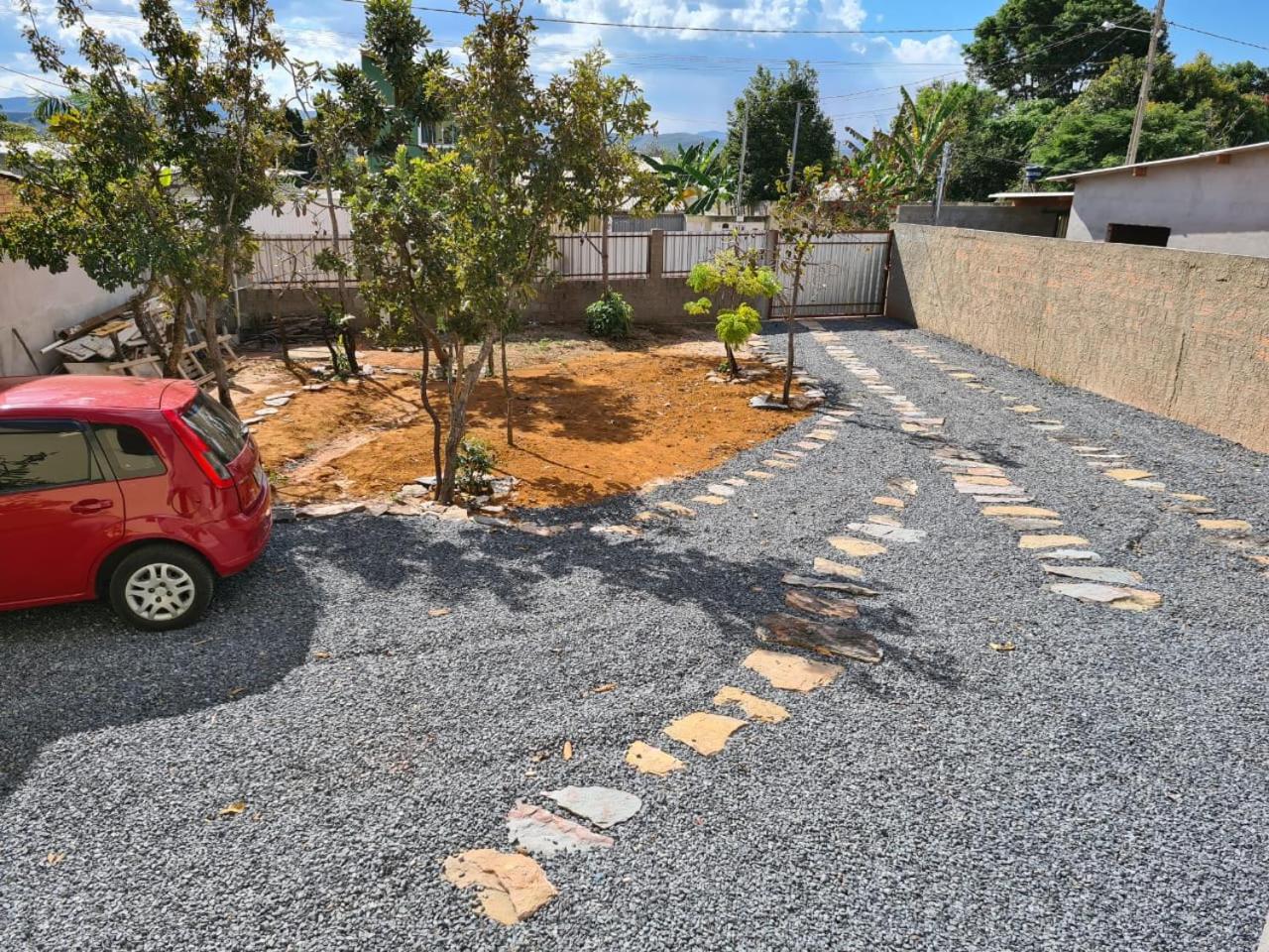 Pássaros do Cerrado Suítes