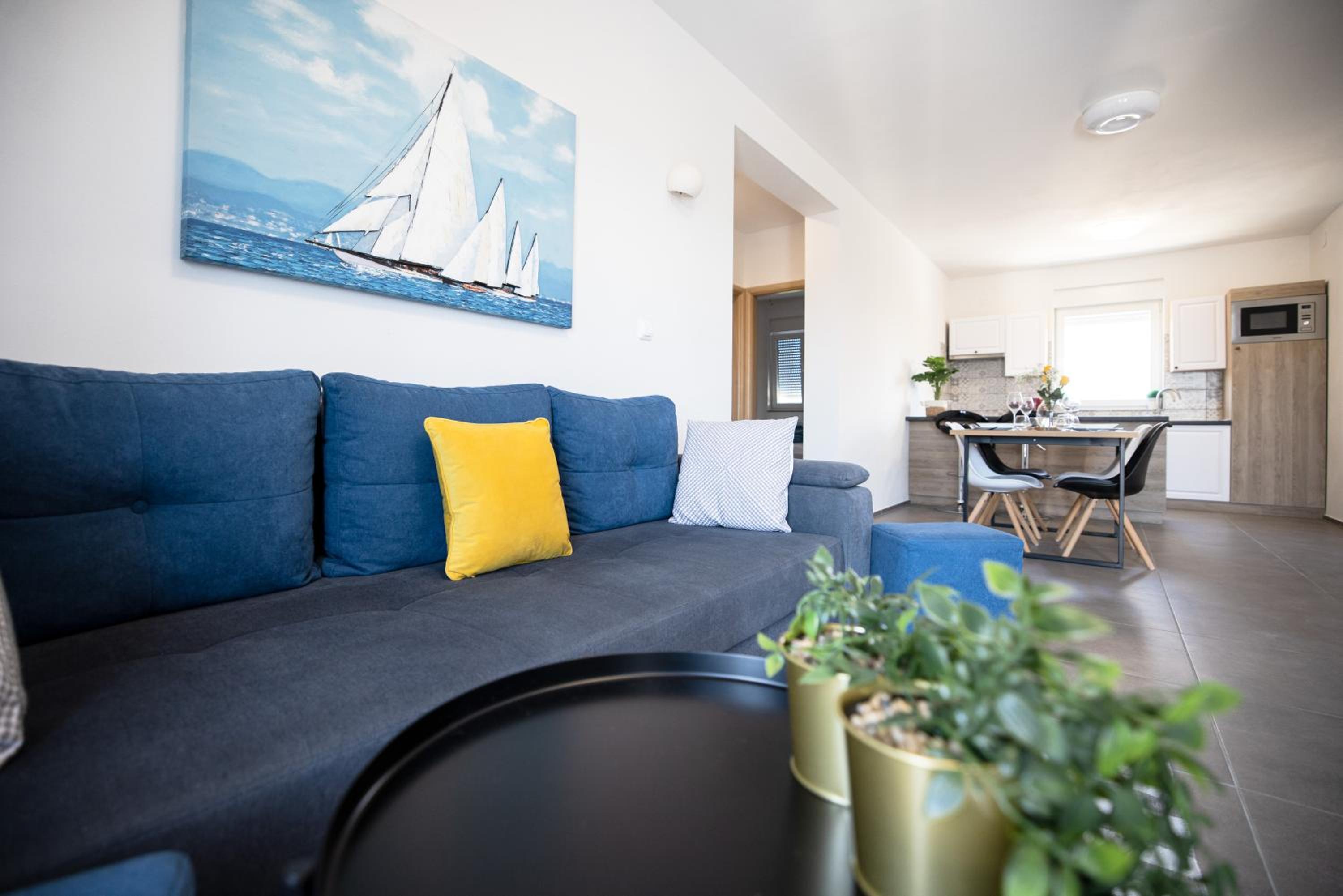 1oak rentals 2 view 5
