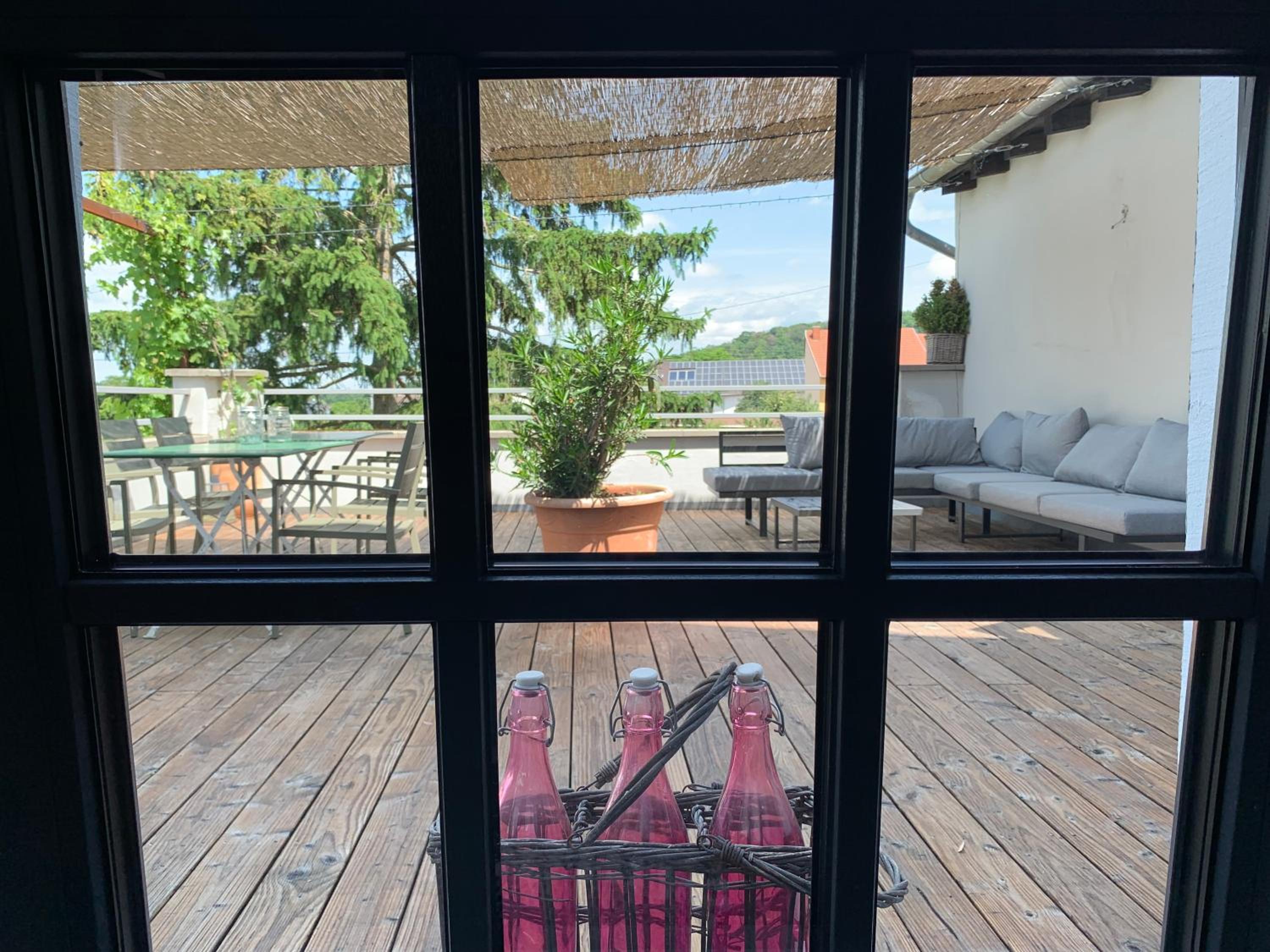 Haus & Hof Guest House