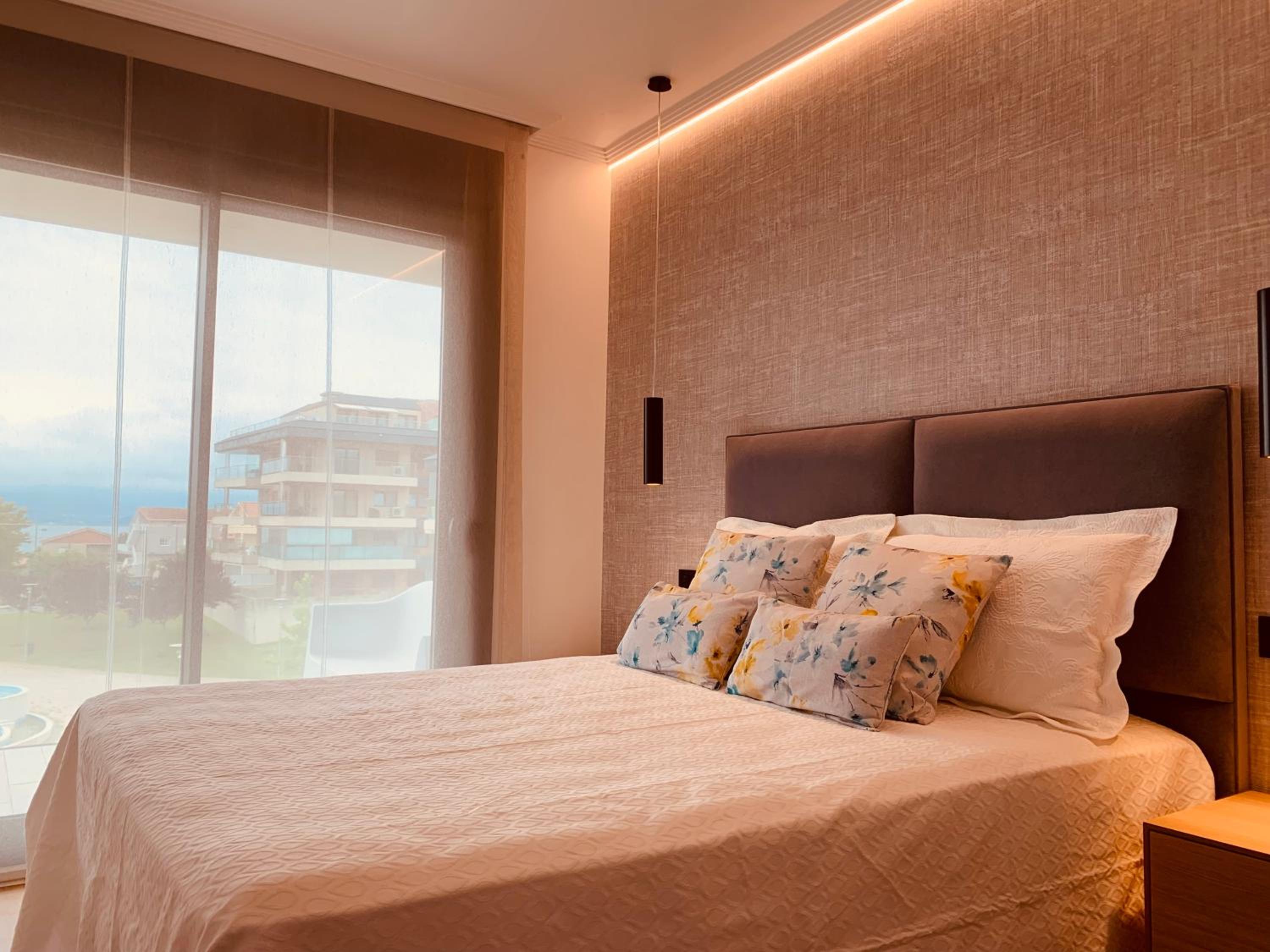 CANELAS PREMIUM NUEVOS con PISCINA, AMPLIAS TERRAZAS Y GARAJE