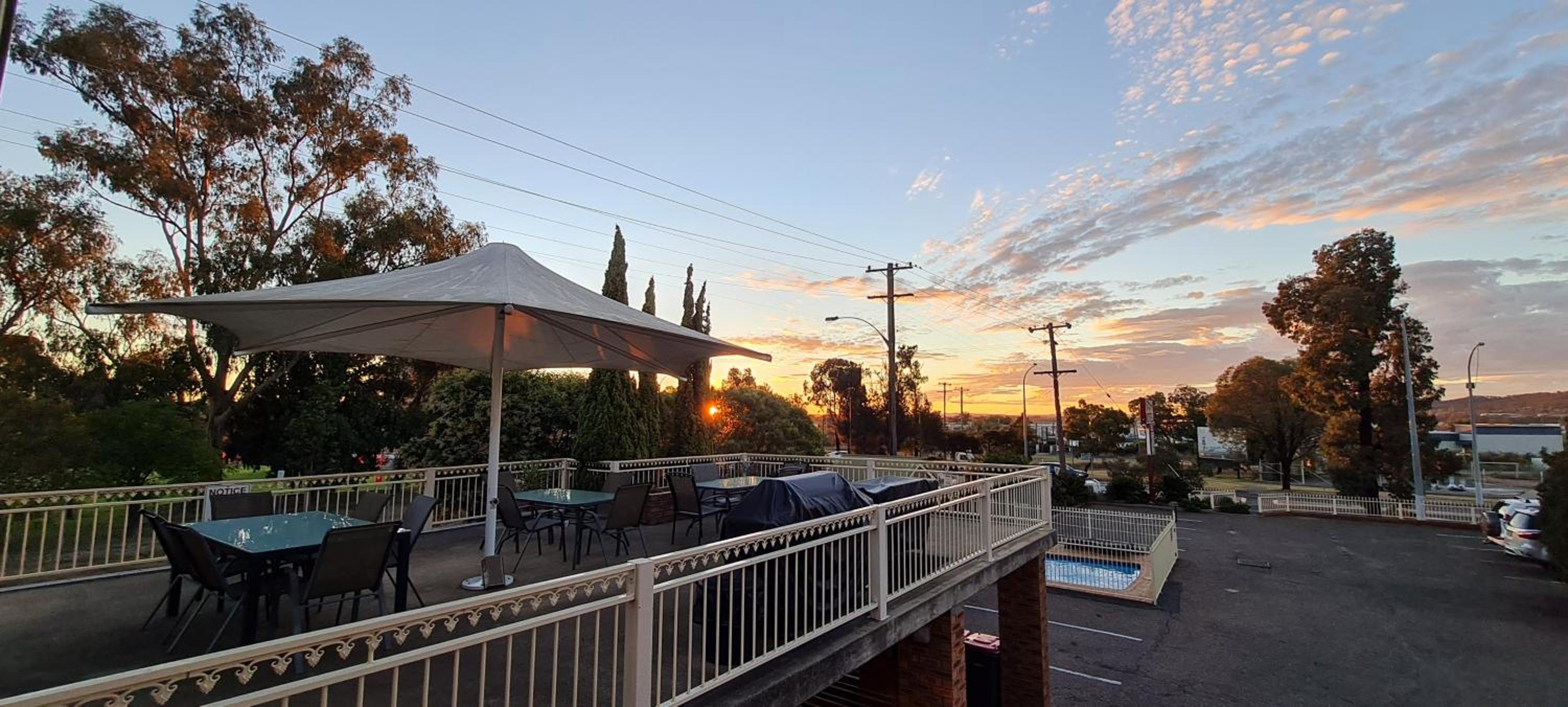 Golf Links Motel