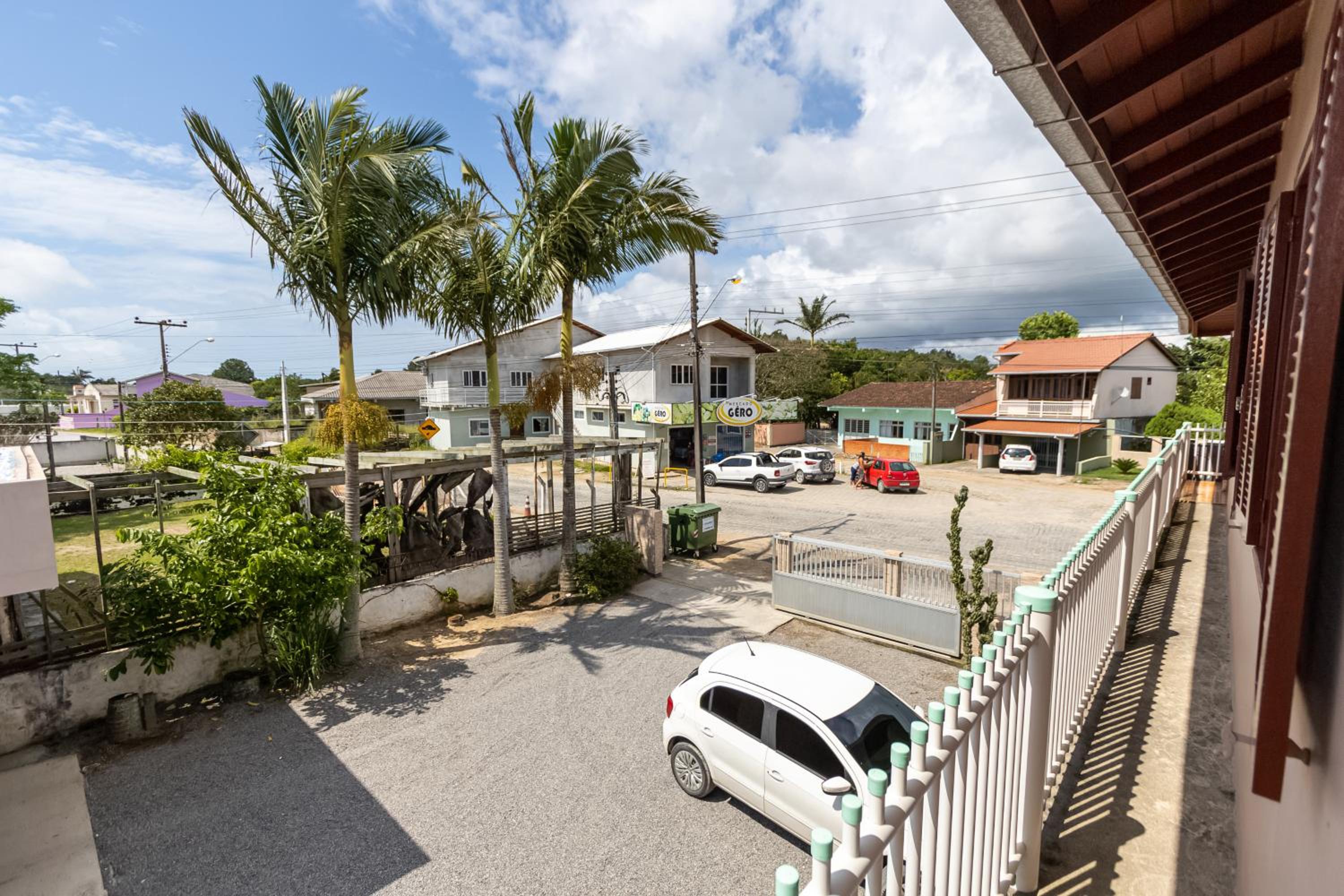 Casa aconchegante a 4km-5min da Guarda do Embaú