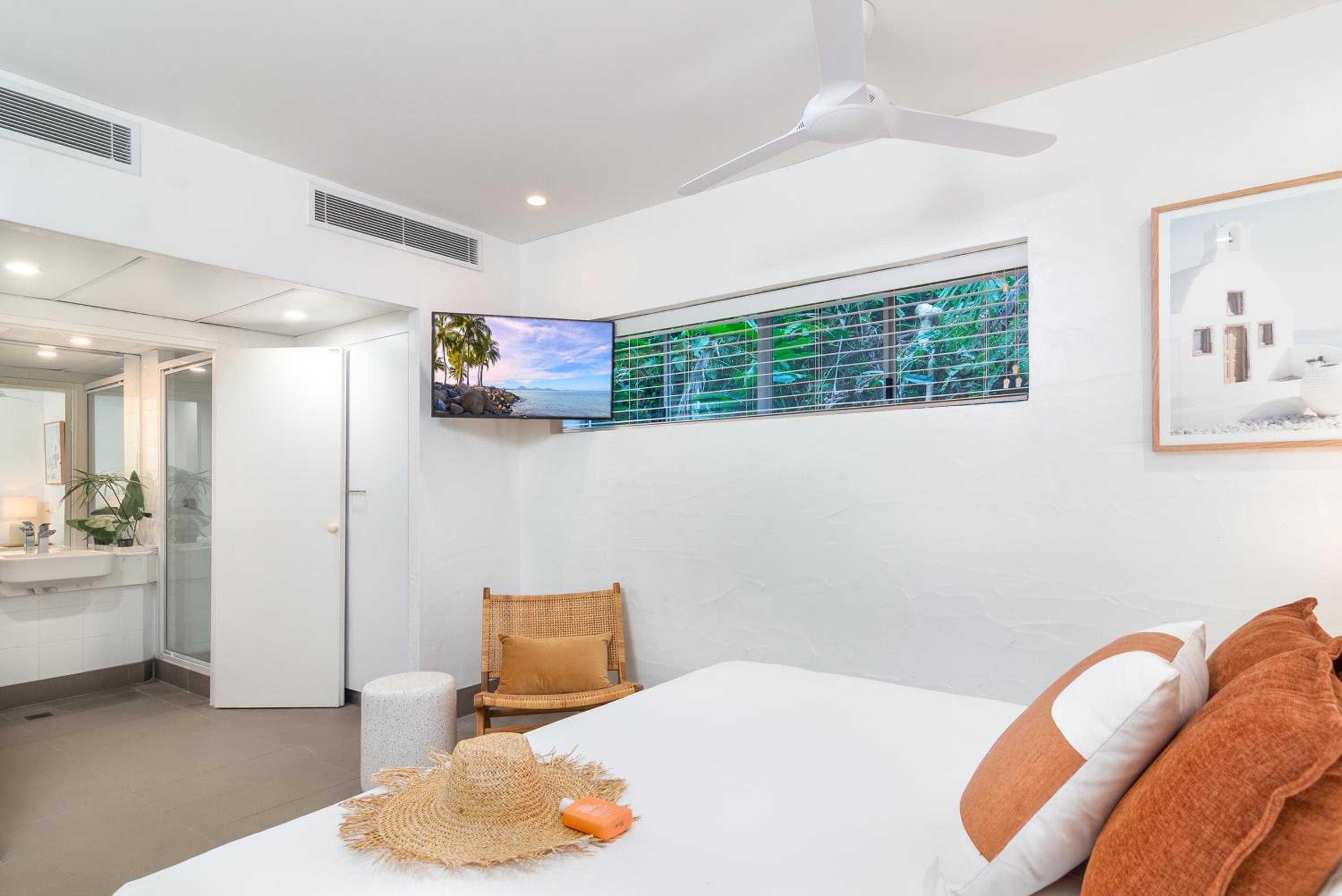 Seascape Holidays at Club Tropical