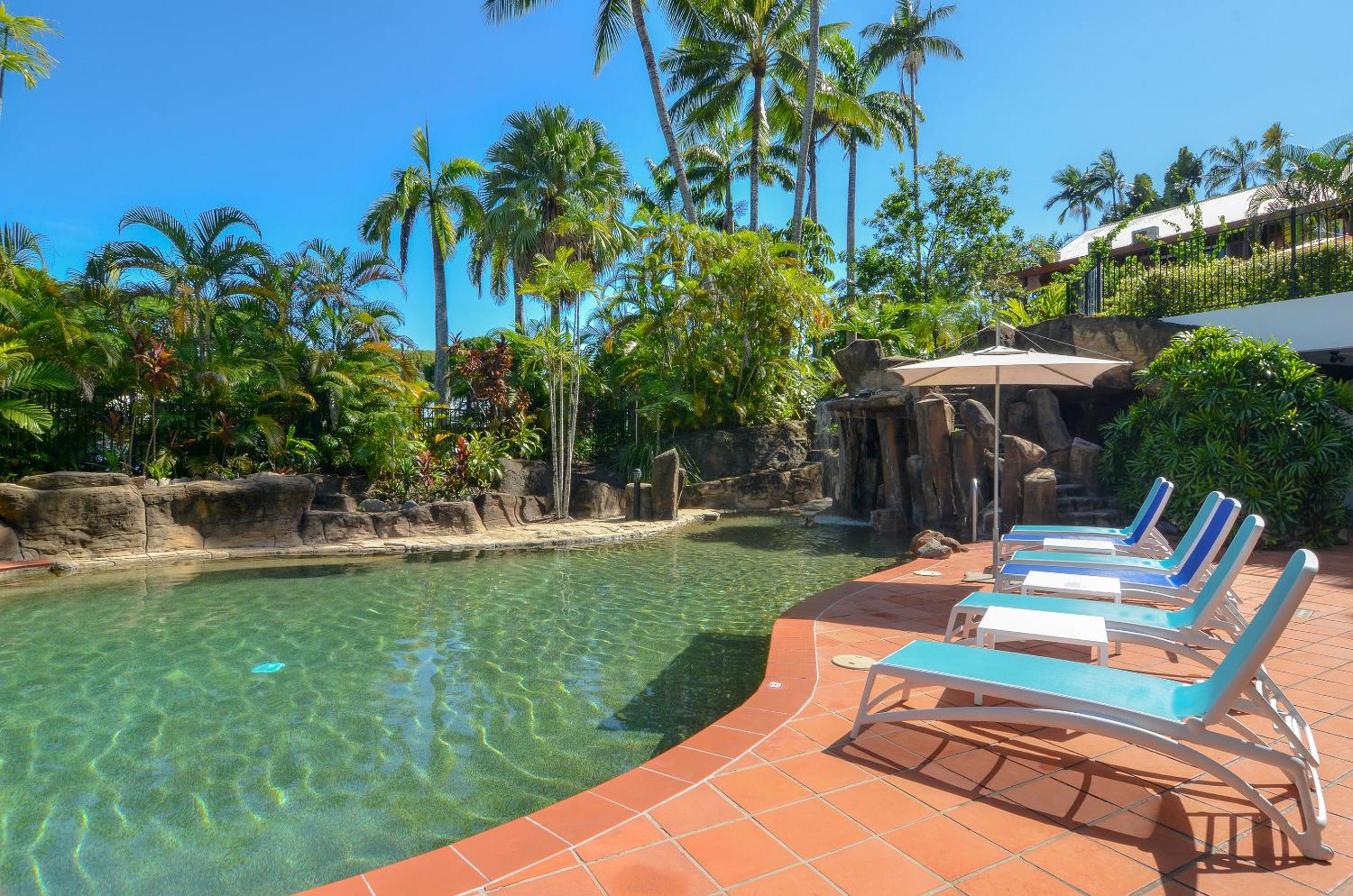 Seascape Holidays at Club Tropical