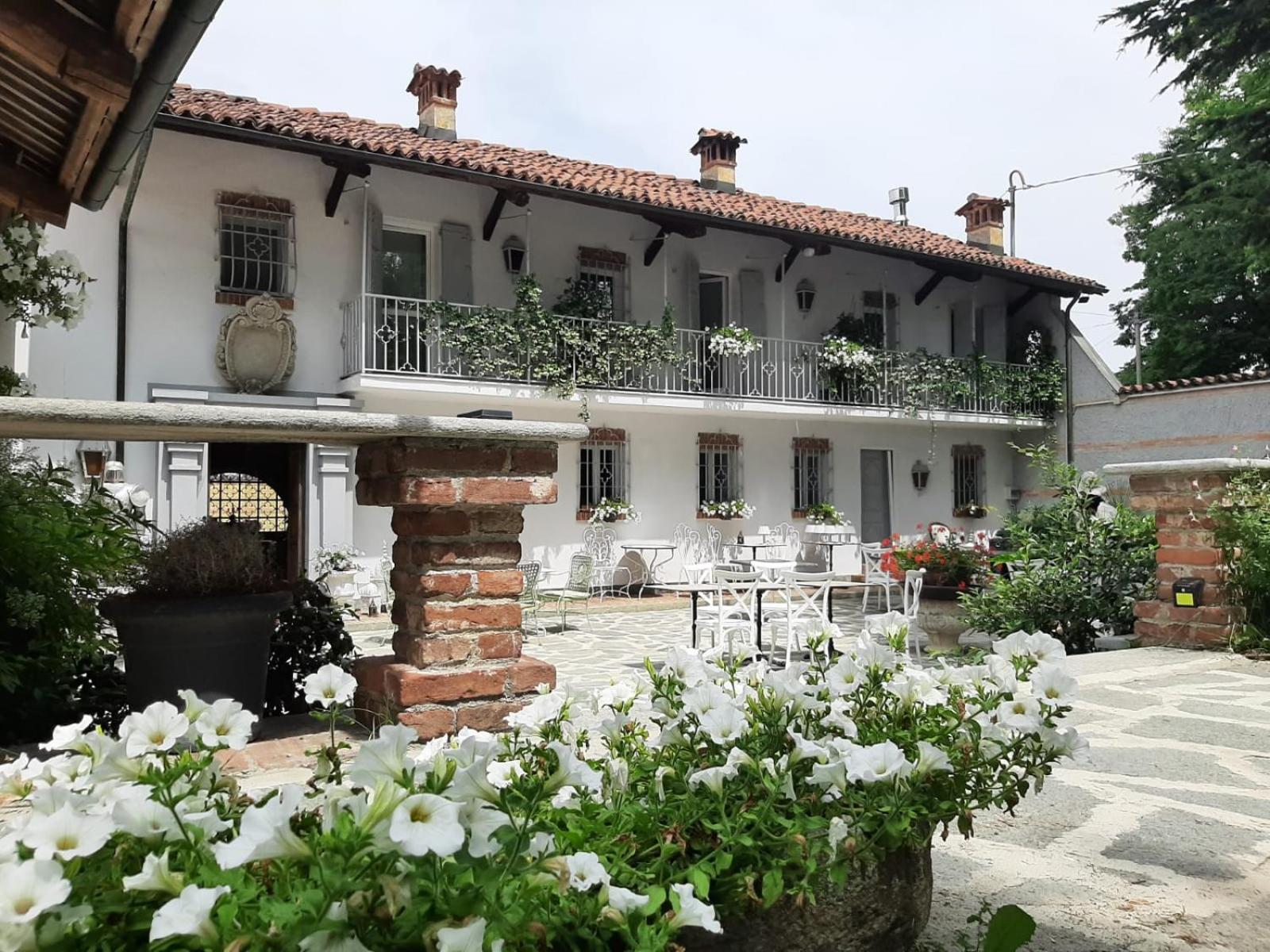 ANTICA VILLA CUNEO- Guest House - "B&B e non un Hotel a Cuneo" view 4