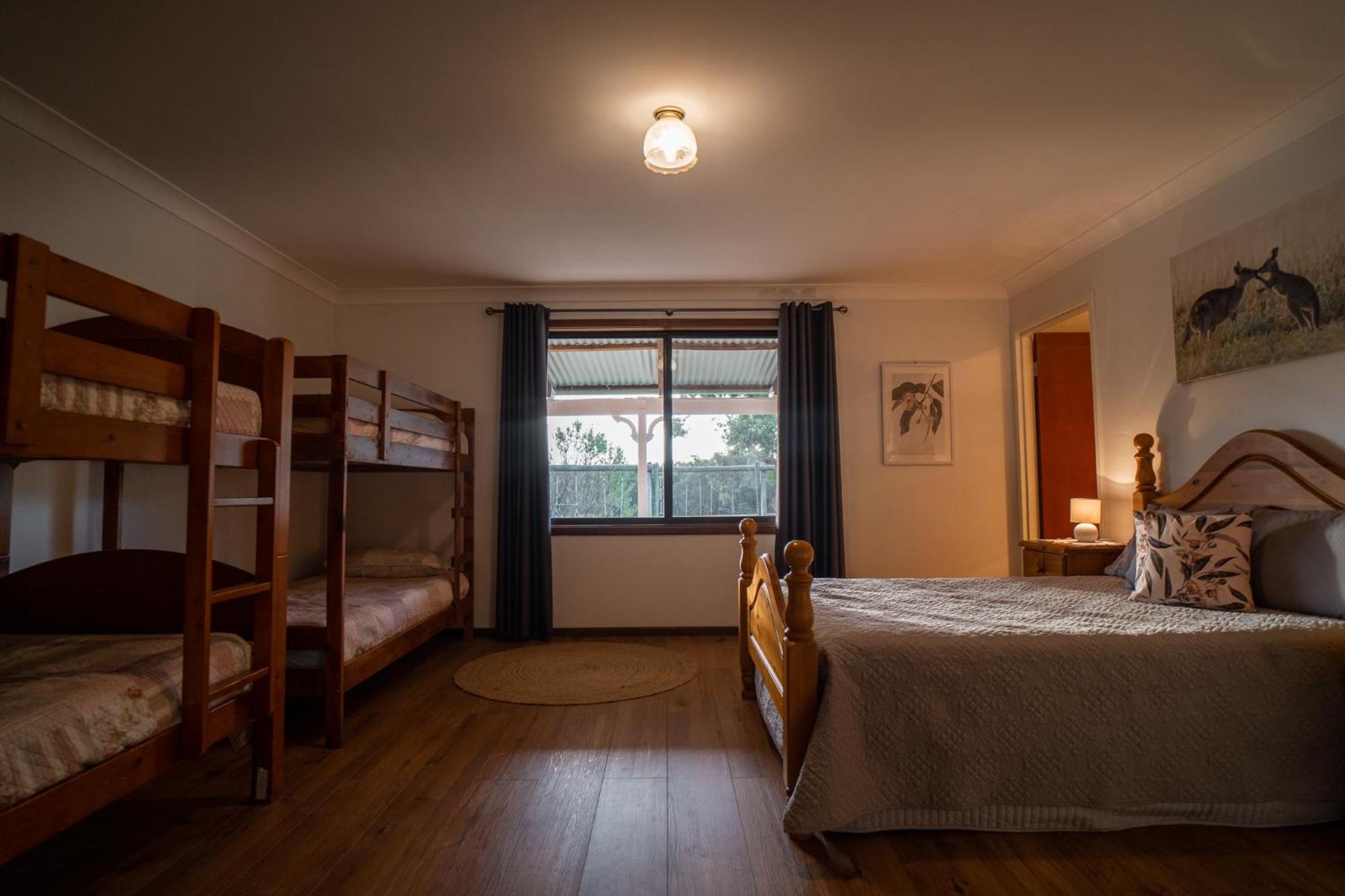 Glen Mervyn Lodge view 2