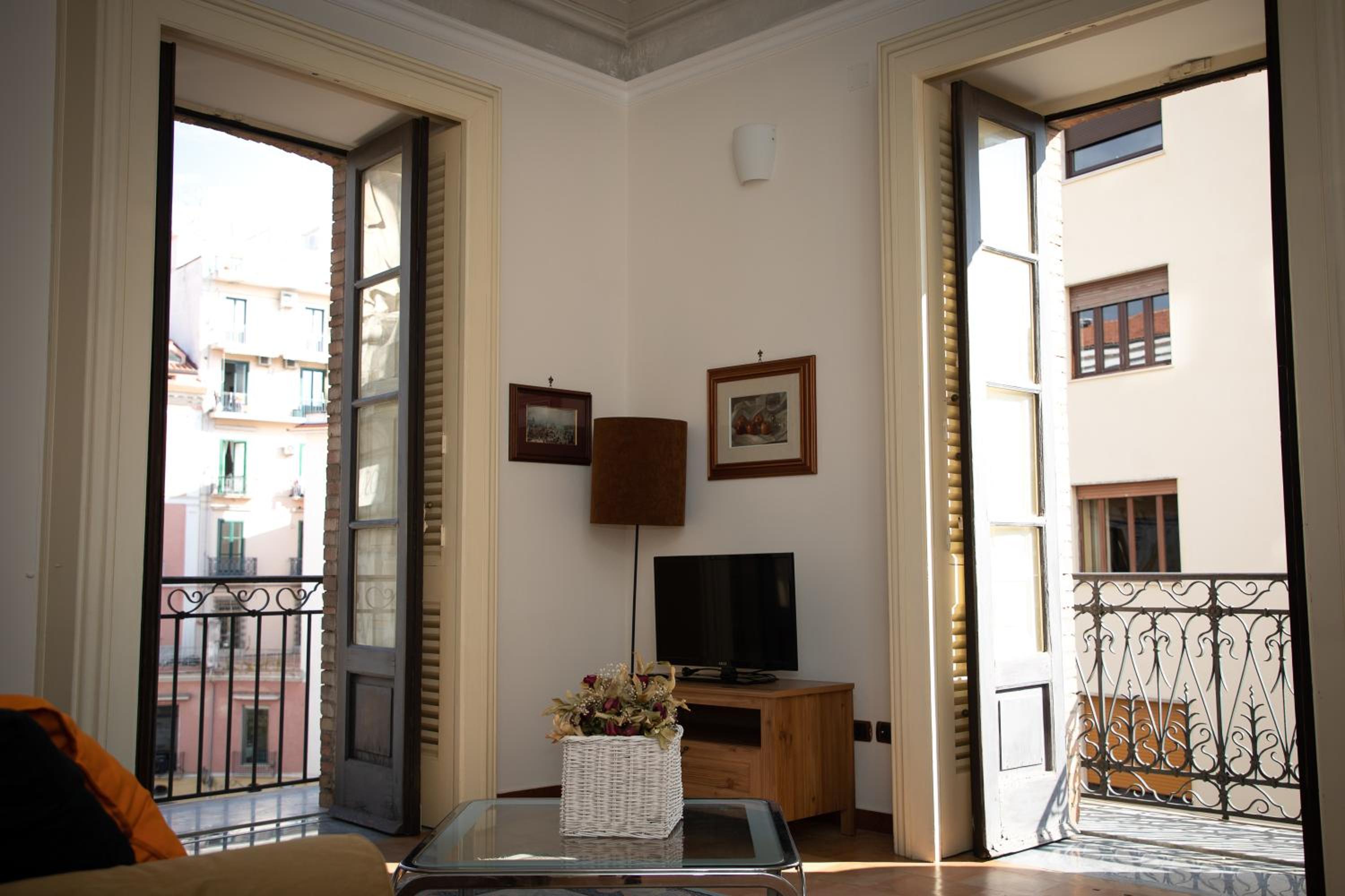 Flavio Gioia Suite Salerno view 4