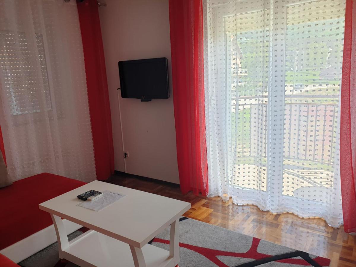Lux Apartment Ristić 2 view 5