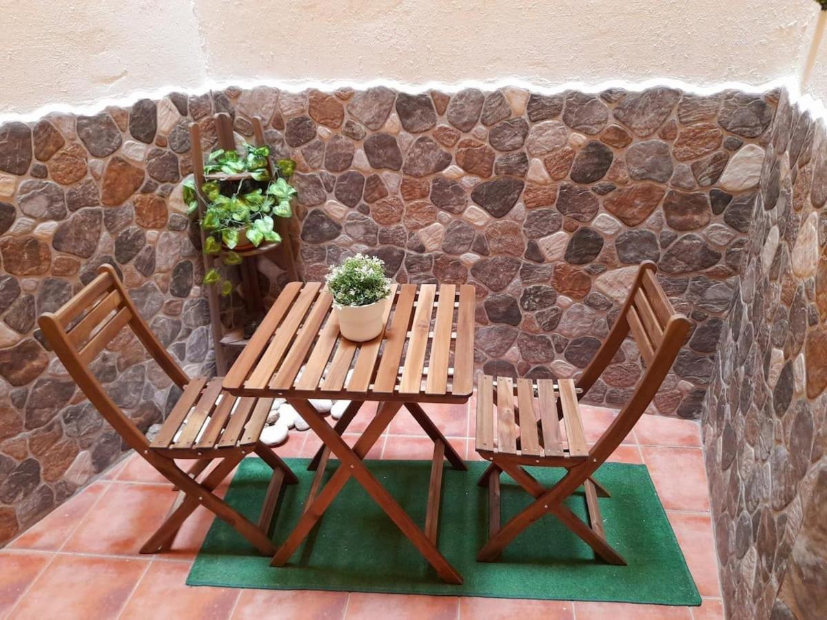 Beautiful flat with balcony and wifi in Málaga Center