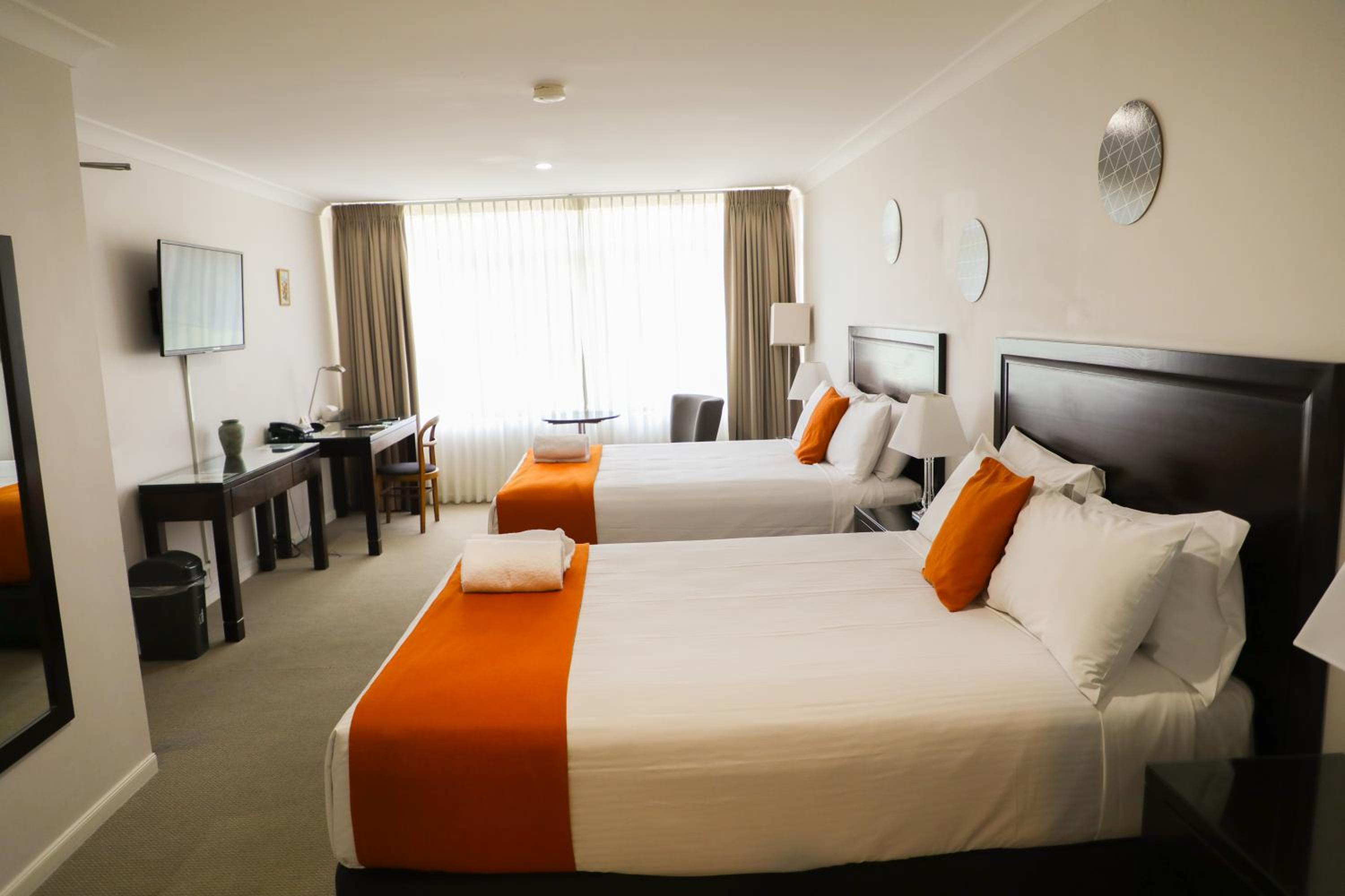 Checkers Resort