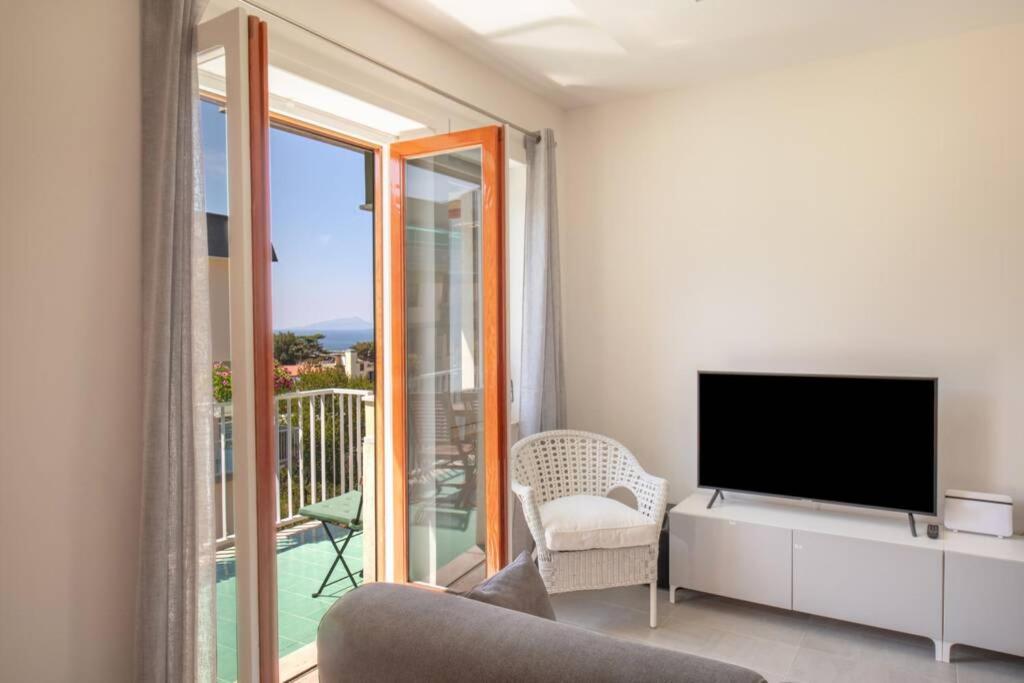 WHITE HOUSE SORRENTO - CASA VACANZA view 3