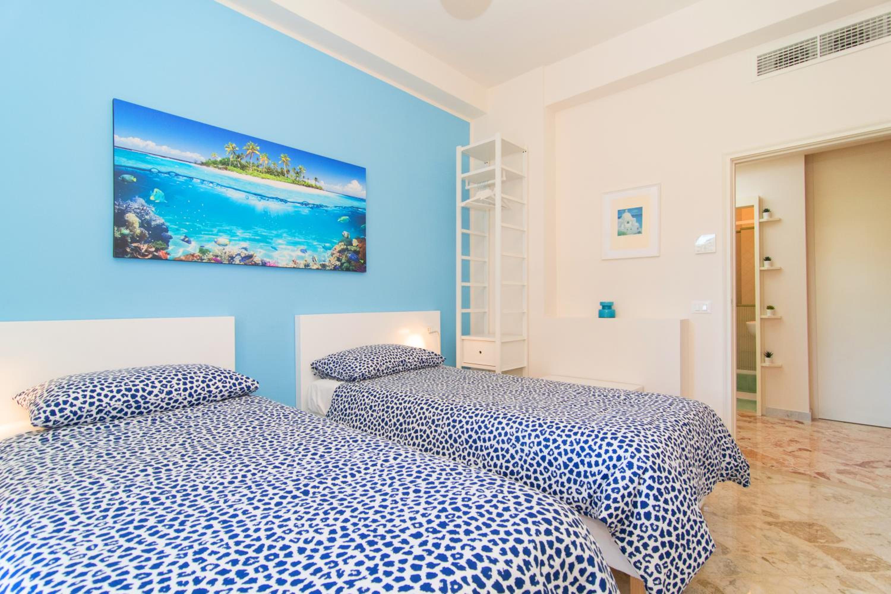 Casa Enza, for up to 5 people, Sorrento center view 5