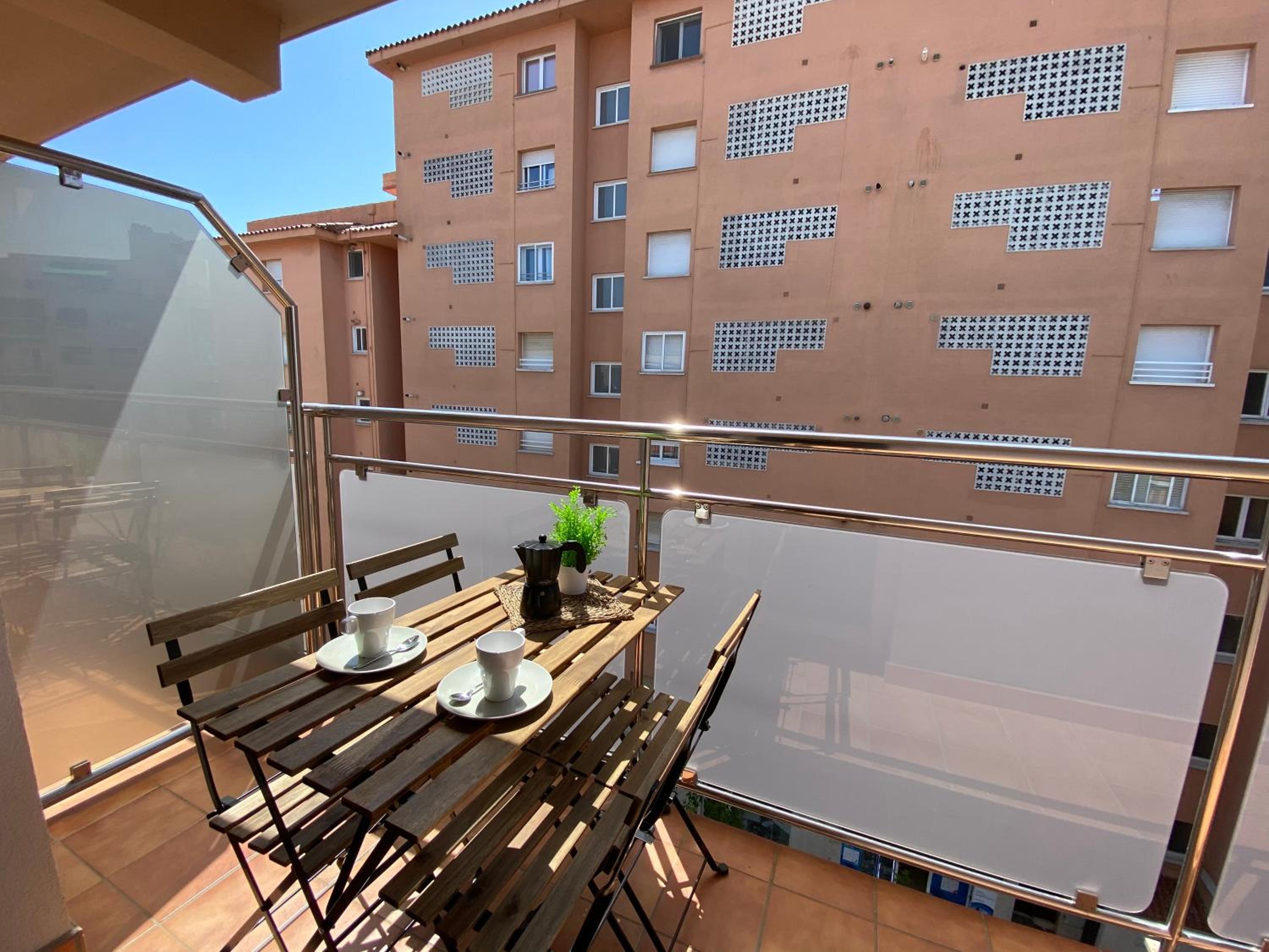 Apartamentos AR Isern en Blanes — balance & terrace