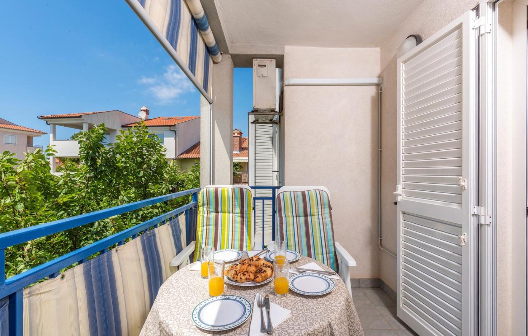Apartment Batana view 2