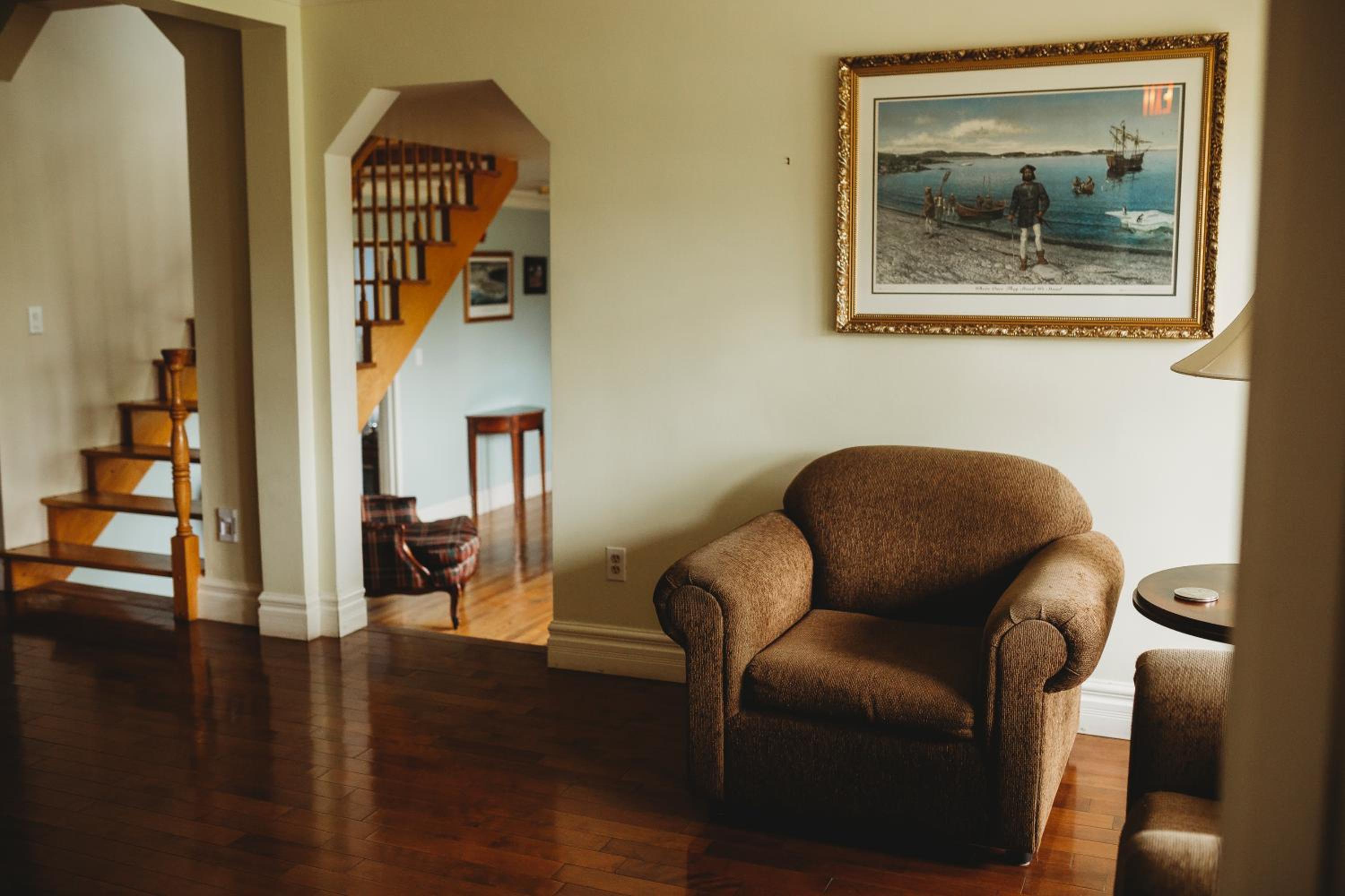Carriage House Inn Four and a Half Stars