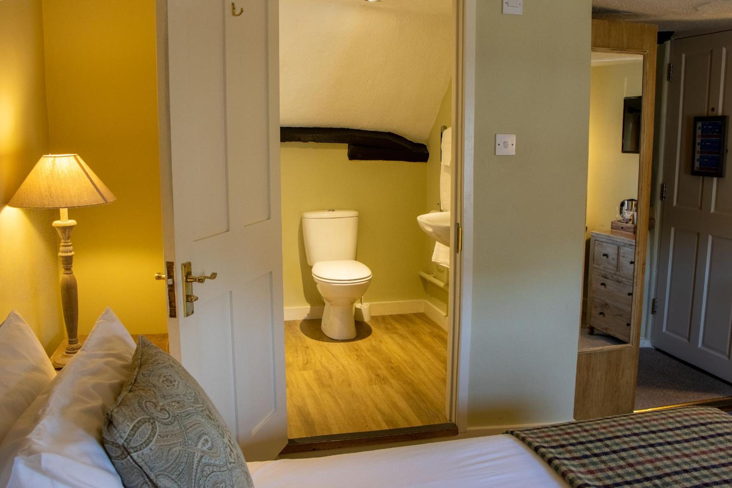 Marlborough Vacations - The Green Dragon - Property Image 32