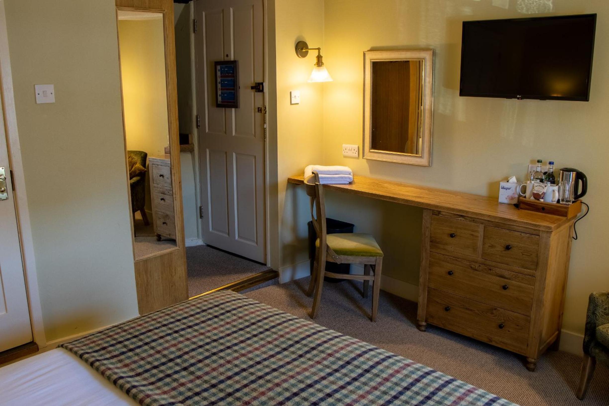 Marlborough Vacations - The Green Dragon - Property Image 5