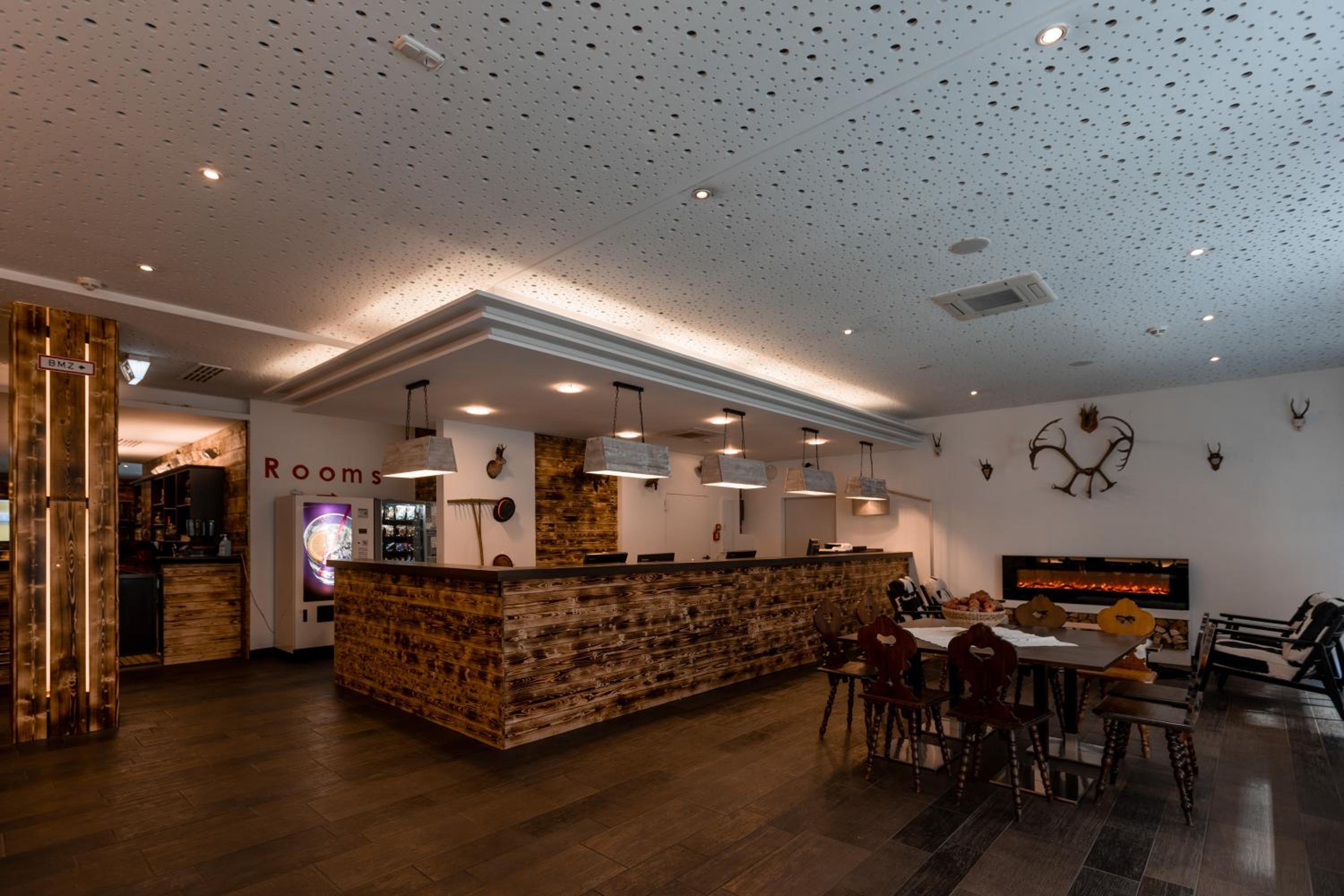 Munich Vacations - Jaeger s Munich (Hotel/Hostel) - Property Image 8