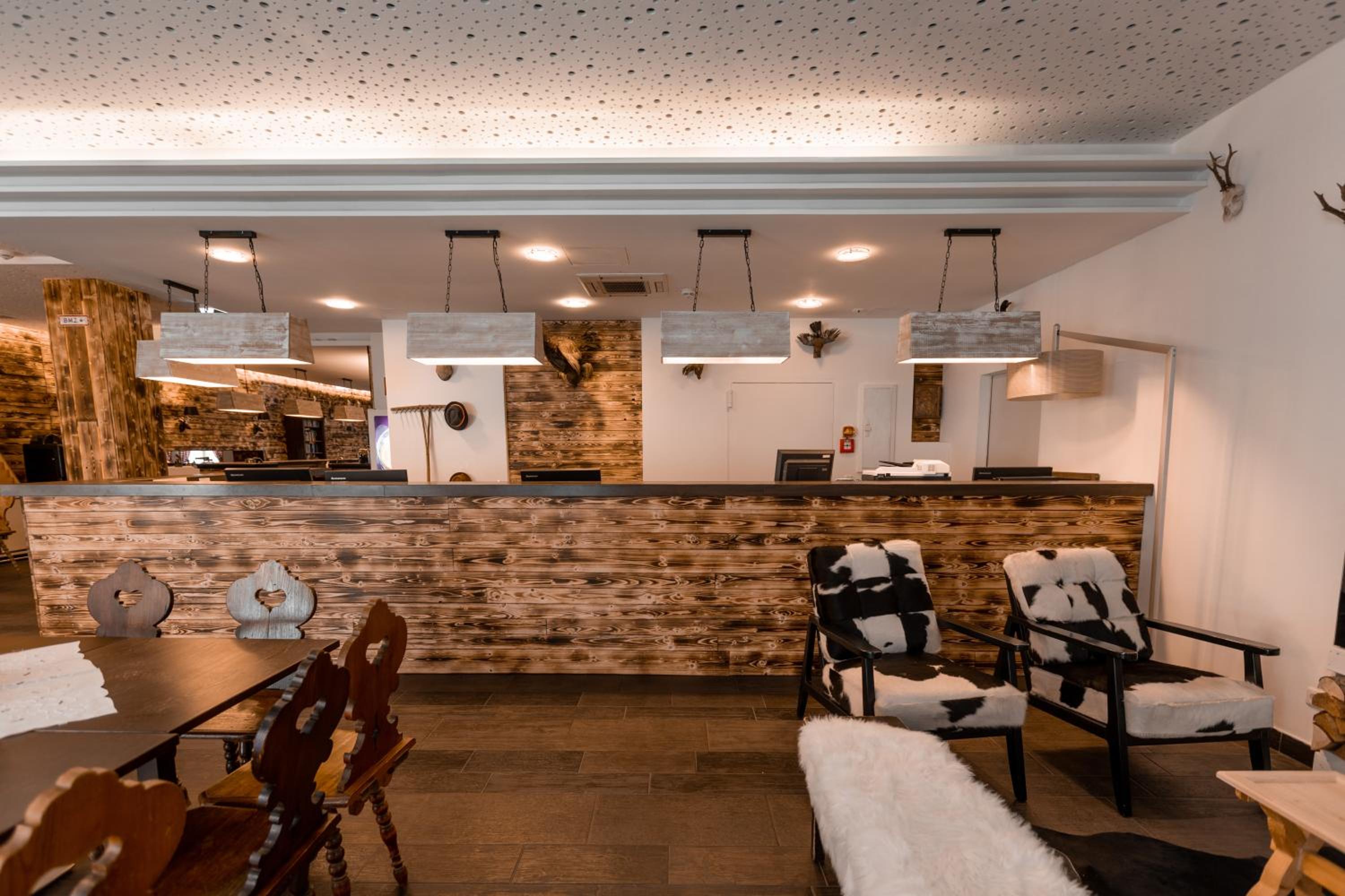 Munich Vacations - Jaeger s Munich (Hotel/Hostel) - Property Image 1